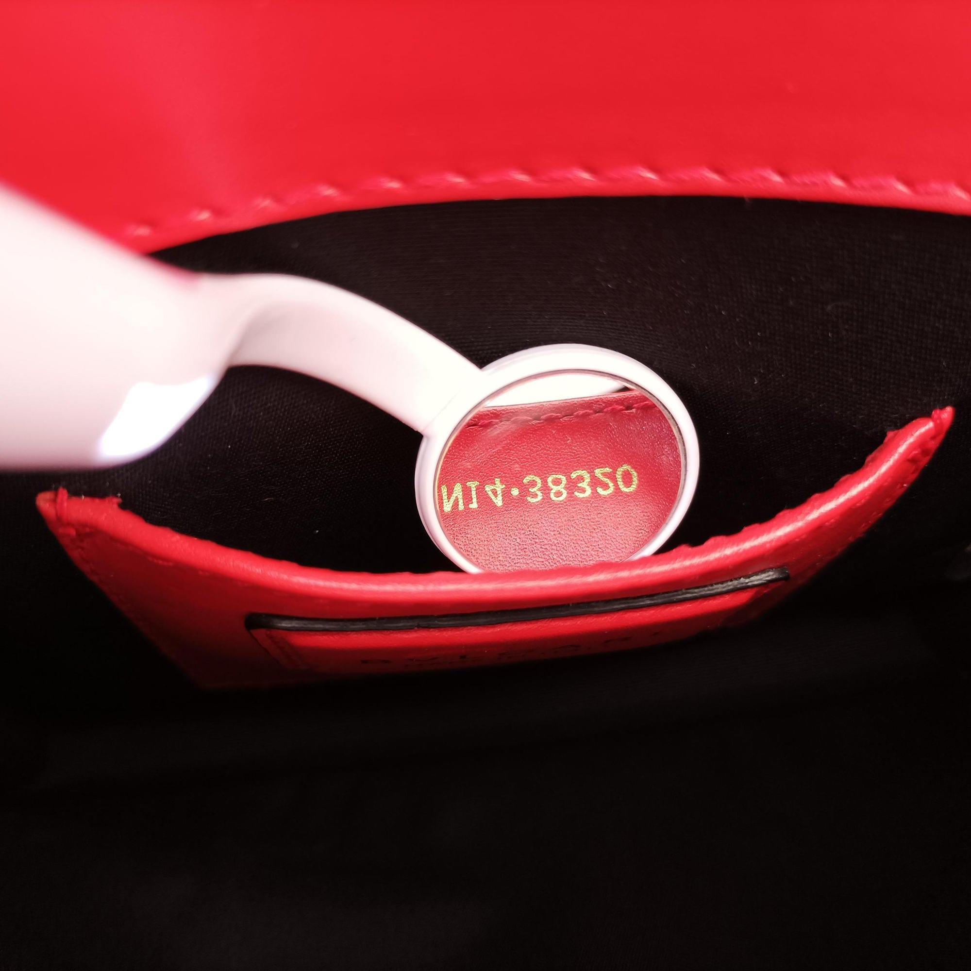 Pre-owned Bvlgari SERPENTI FOREVER Red Leather  shoulderbag | stylenewstar