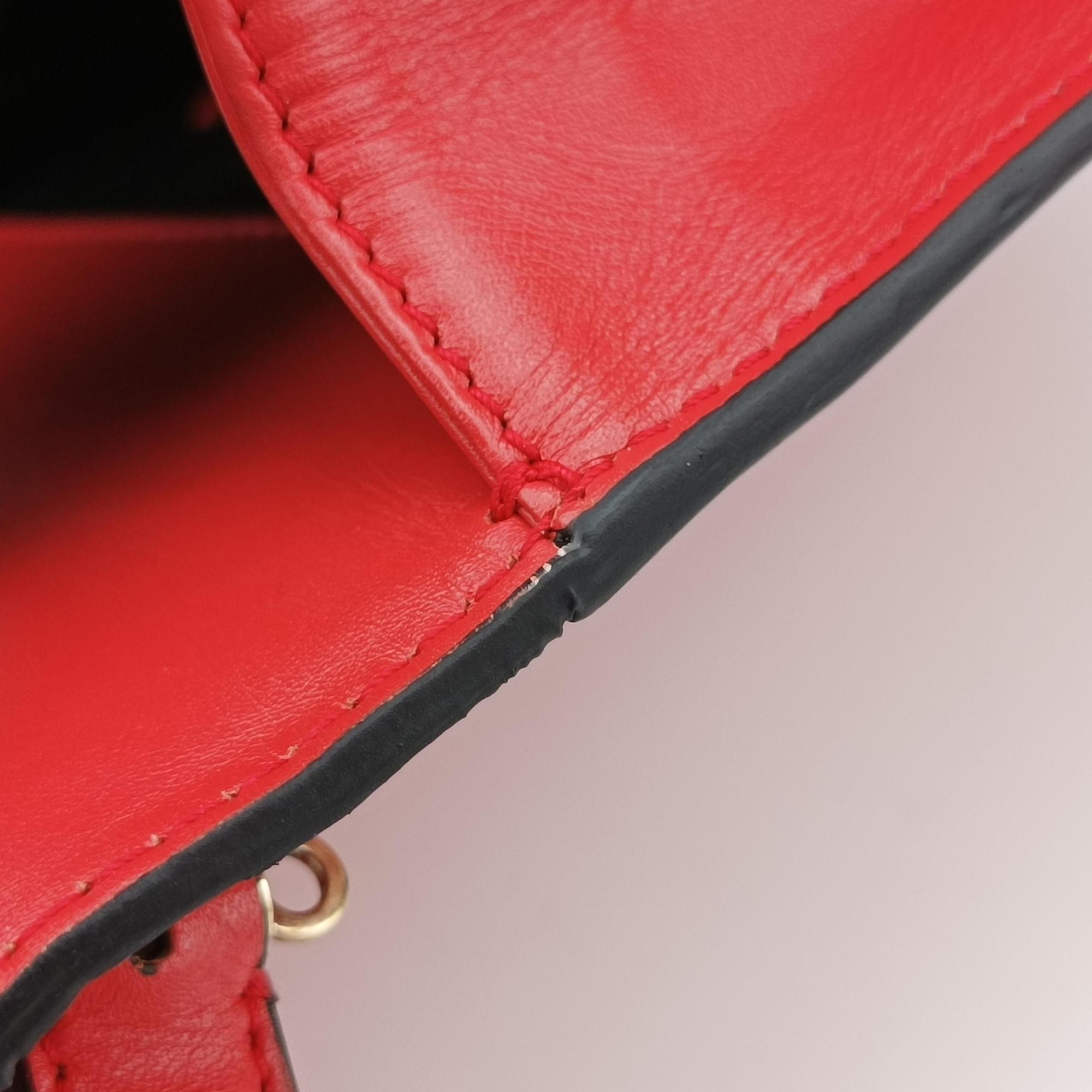 Pre-owned Bvlgari SERPENTI FOREVER Red Leather  shoulderbag | stylenewstar