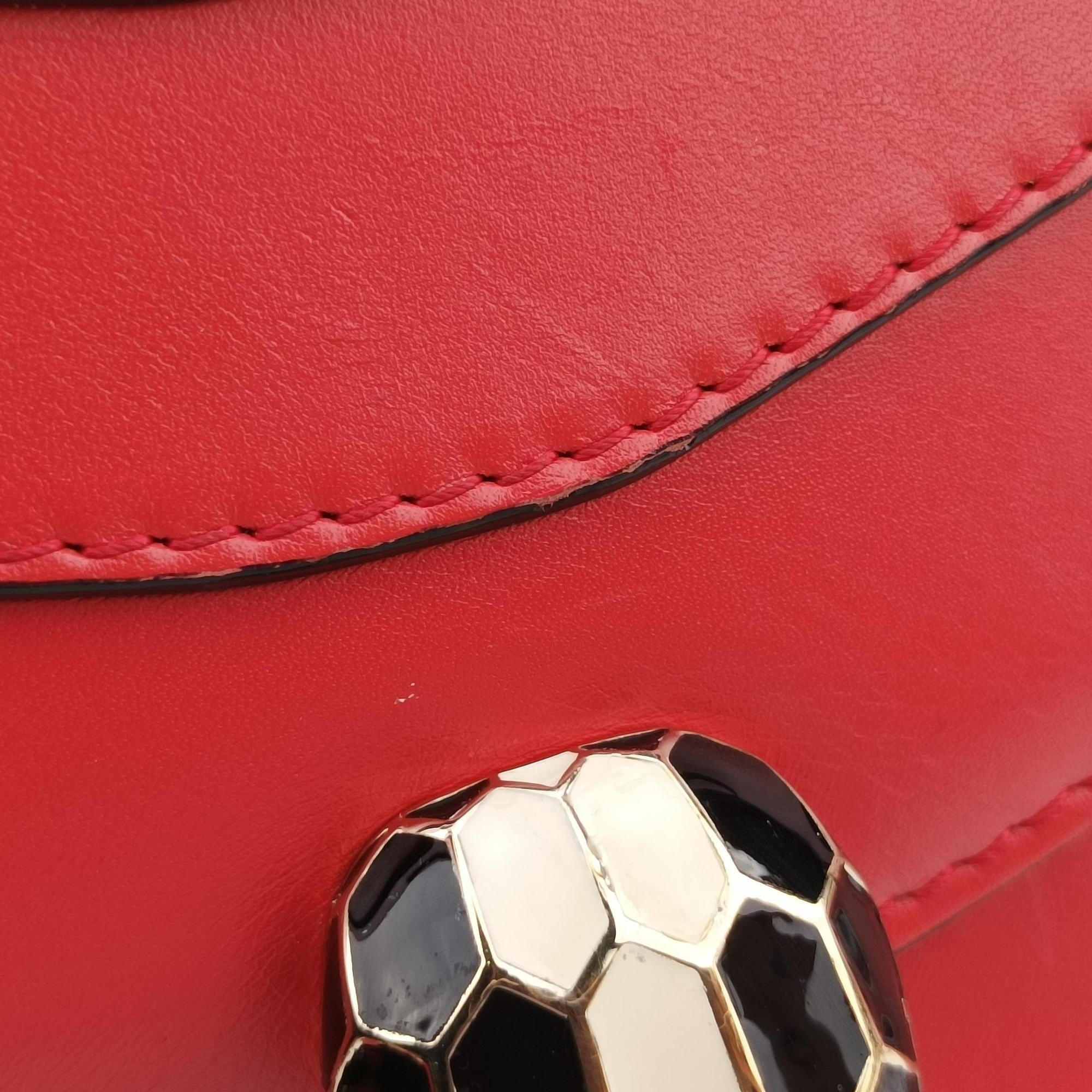 Pre-owned Bvlgari SERPENTI FOREVER Red Leather  shoulderbag | stylenewstar