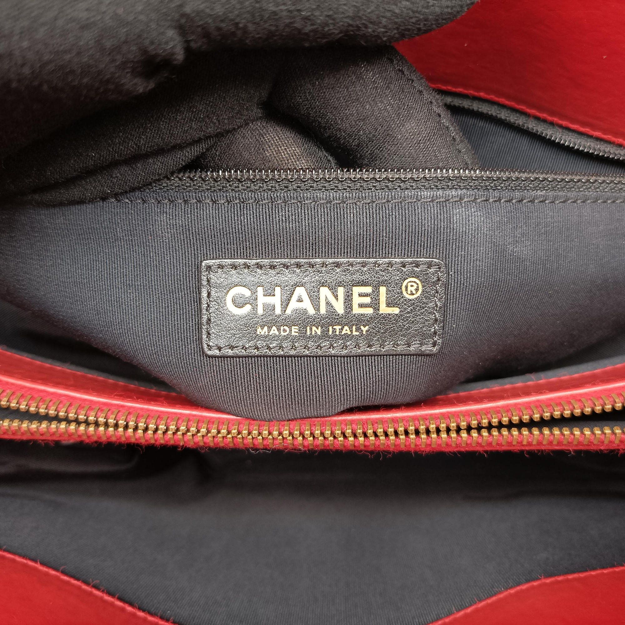 Pre-owned Chanel Jetsetter Boy Shopping Tote Red Leather A66708 shoulderbag | stylenewstar