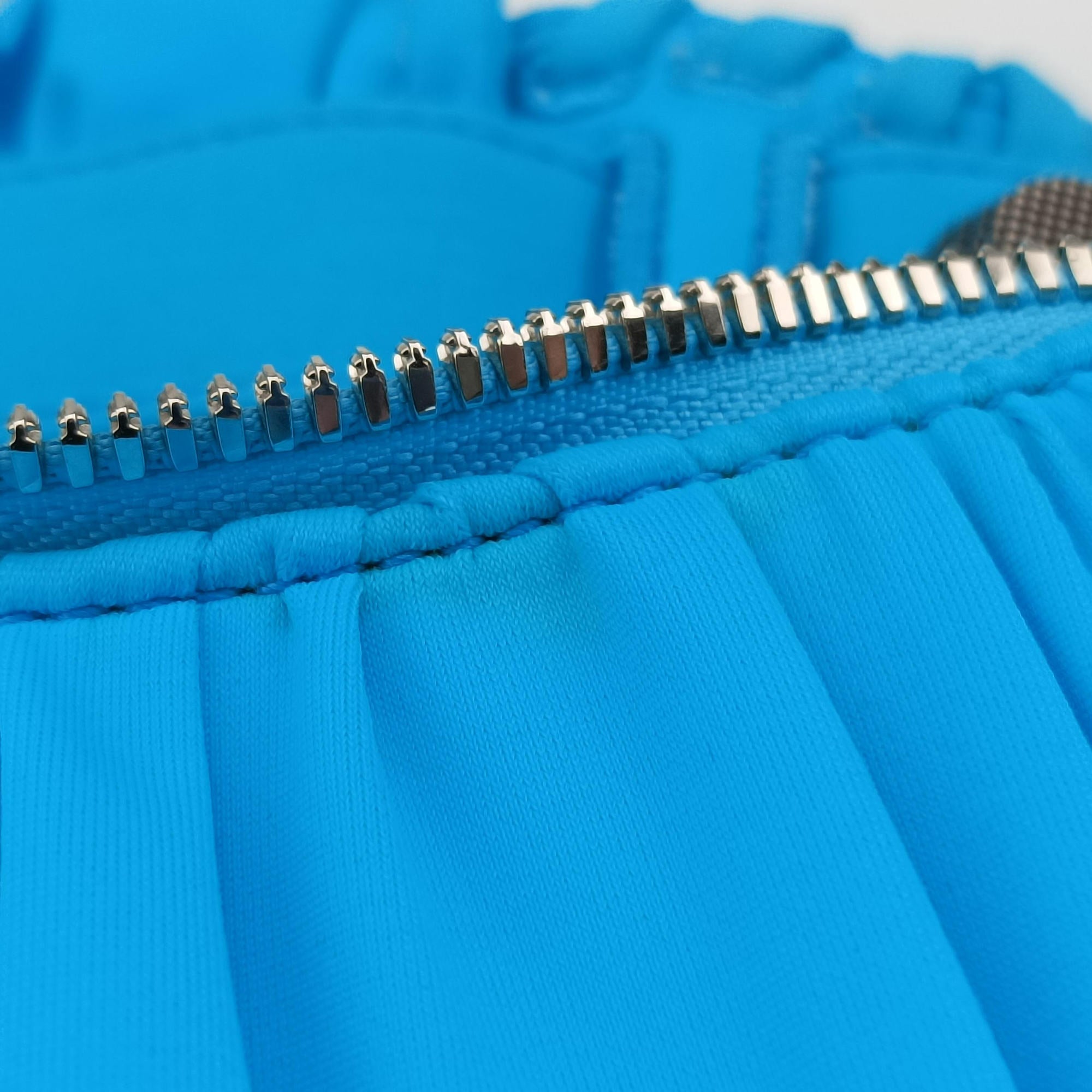 Pre-owned Balenciaga Le Cagole mini Blue fabric  shoulderbag | stylenewstar