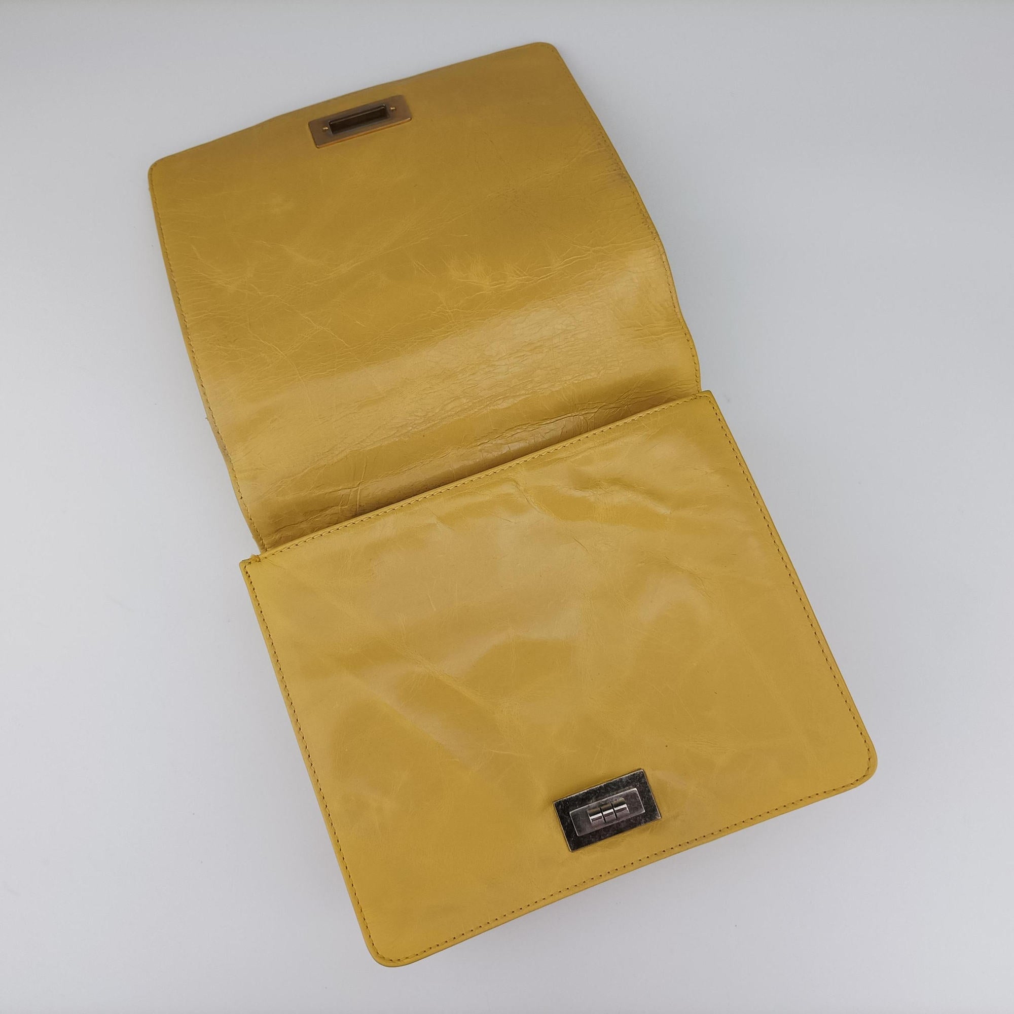 Pre-owned Chanel 2.55 Rita Matelasse Yellow Leather A66816 shoulderbag | stylenewstar