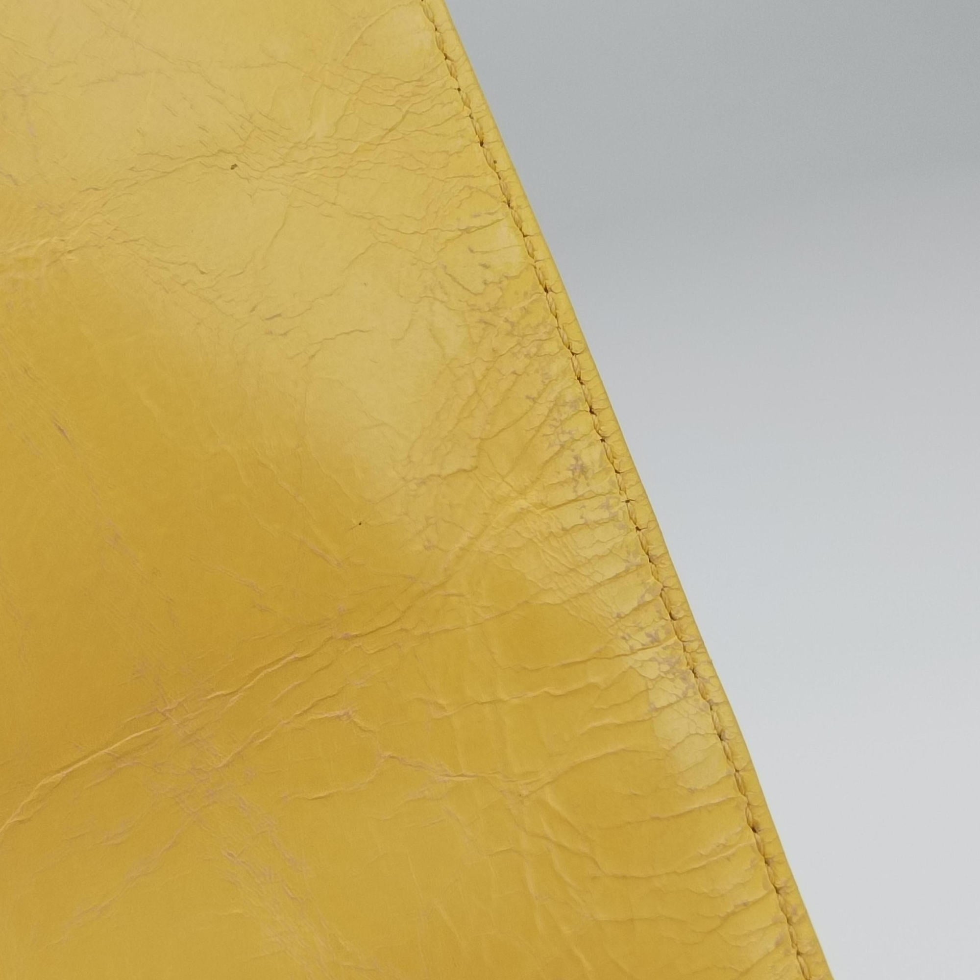 Pre-owned Chanel 2.55 Rita Matelasse Yellow Leather A66816 shoulderbag | stylenewstar