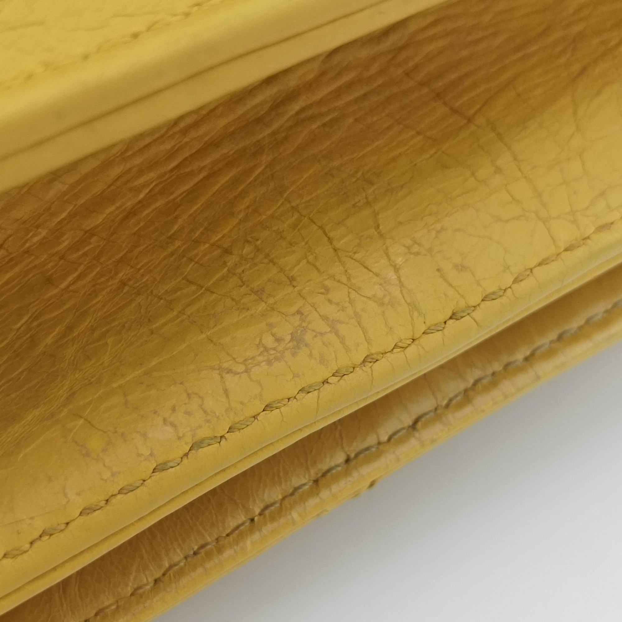 Pre-owned Chanel 2.55 Rita Matelasse Yellow Leather A66816 shoulderbag | stylenewstar