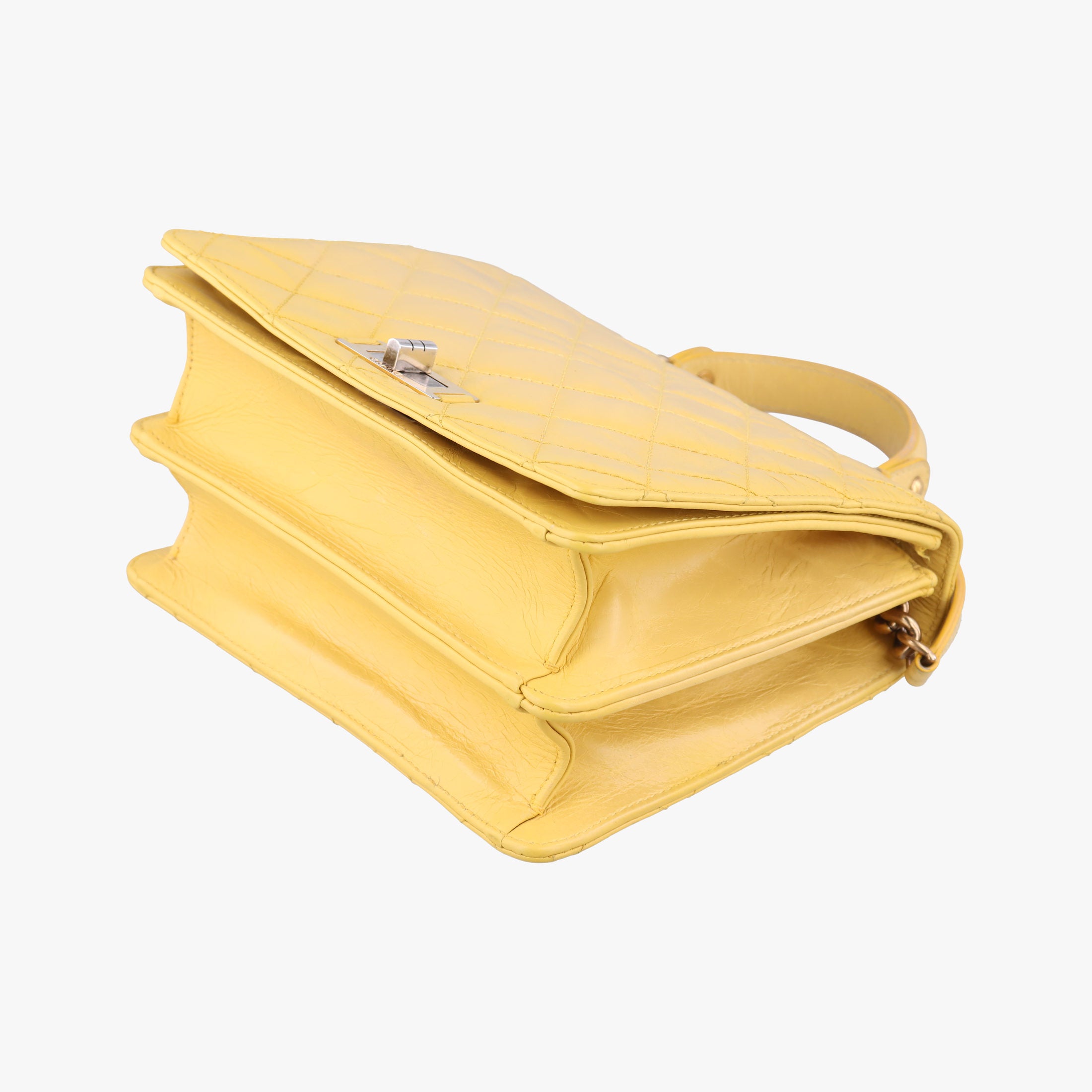 Pre-owned Chanel 2.55 Rita Matelasse Yellow Leather A66816 shoulderbag | stylenewstar