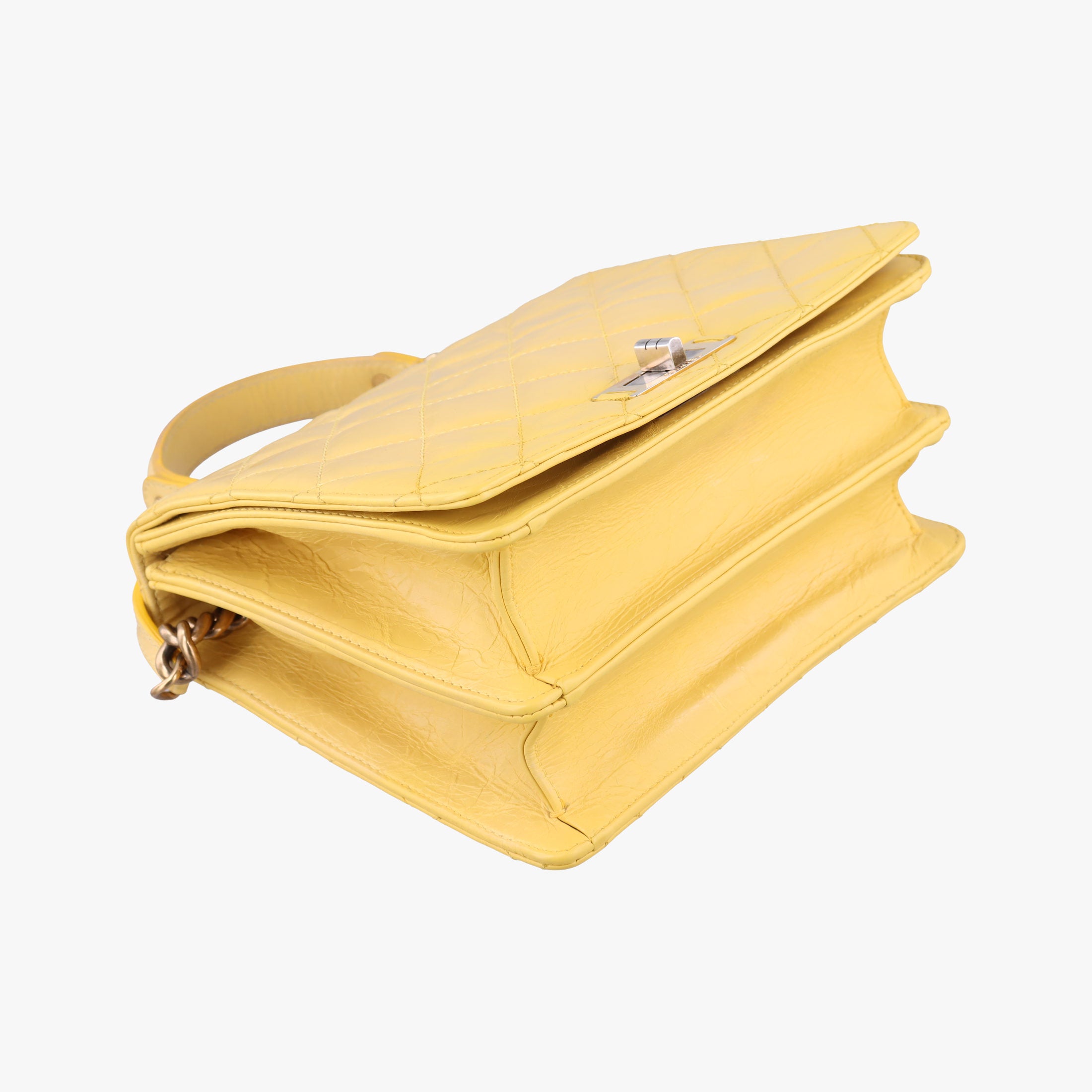 Pre-owned Chanel 2.55 Rita Matelasse Yellow Leather A66816 shoulderbag | stylenewstar