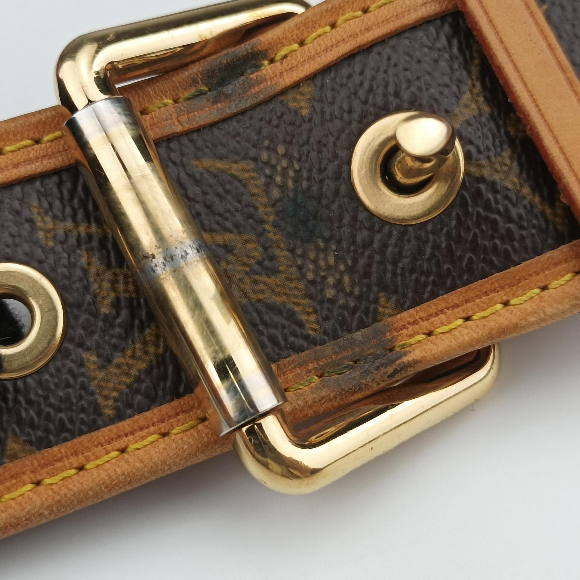 Pre-owned Louis Vuitton Musette brown×FUCHSIA Monogram Perforated M95172 shoulderbag | stylenewstar