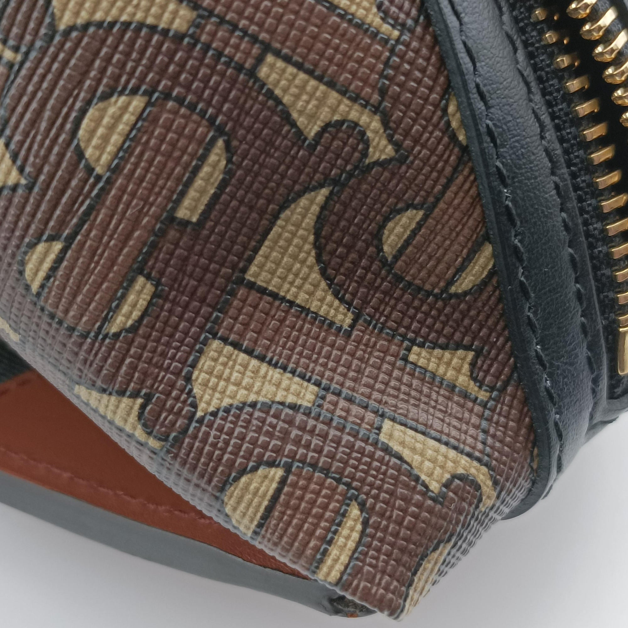 Pre-owned Burberry Monogram Stripe Brown×Multicolour PVC coated canvas x leather  bum bag/waist bag | stylenewstar