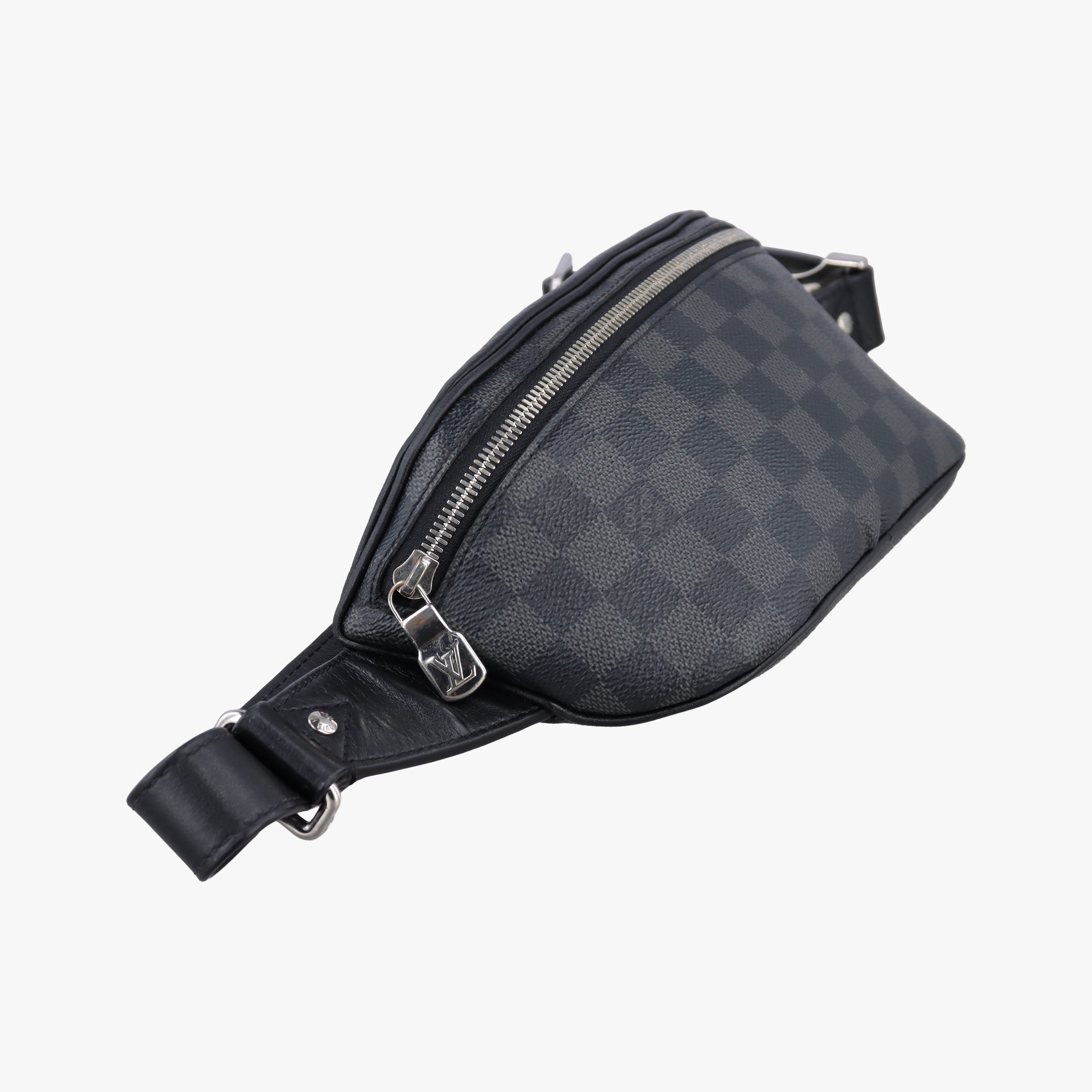 Vintage Louis Vuitton Campus Noir Damier Graphite N40362 bum bag/waist bag | stylenewstar