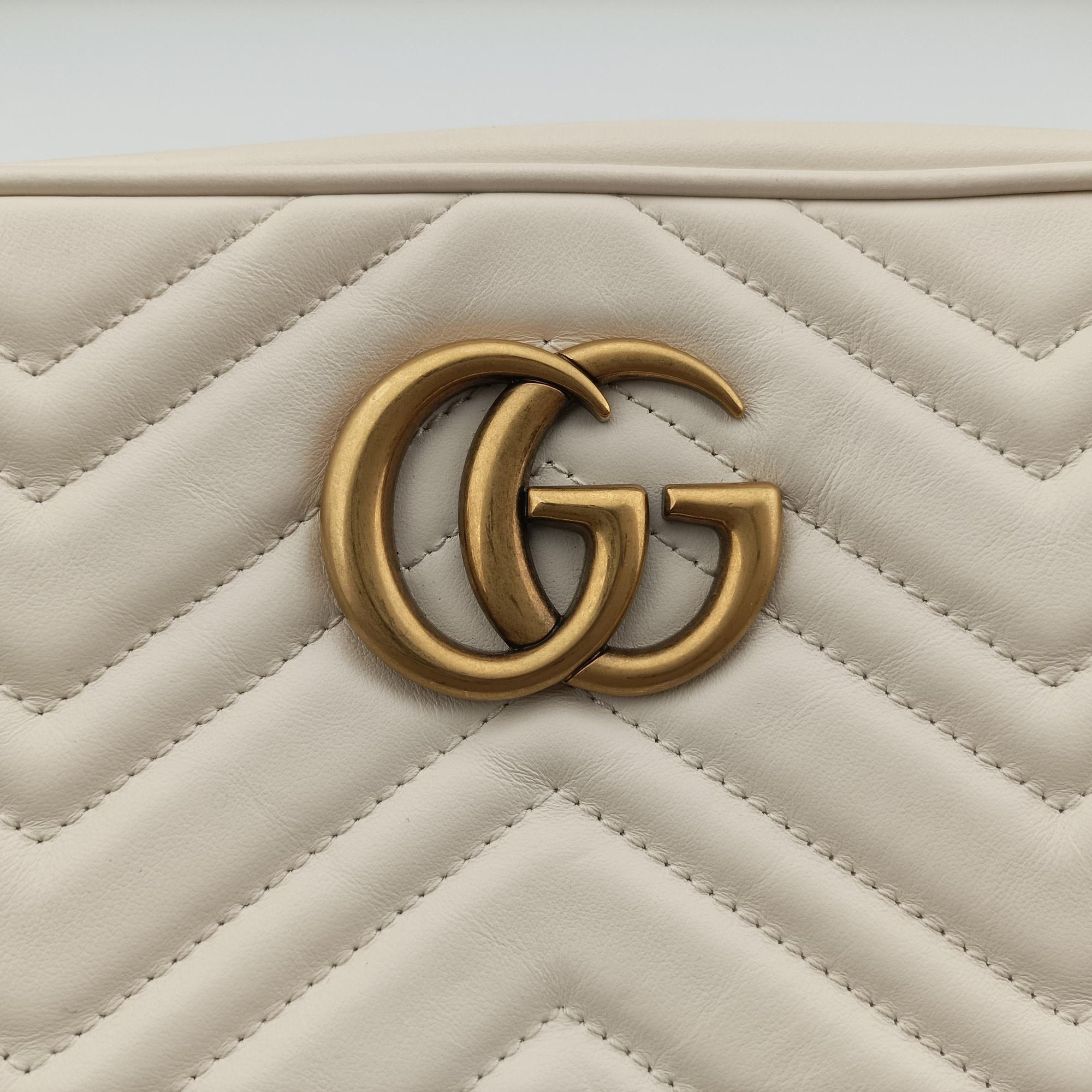 Pre-owned Gucci GG Marmont White Leather 447632 shoulderbag | stylenewstar