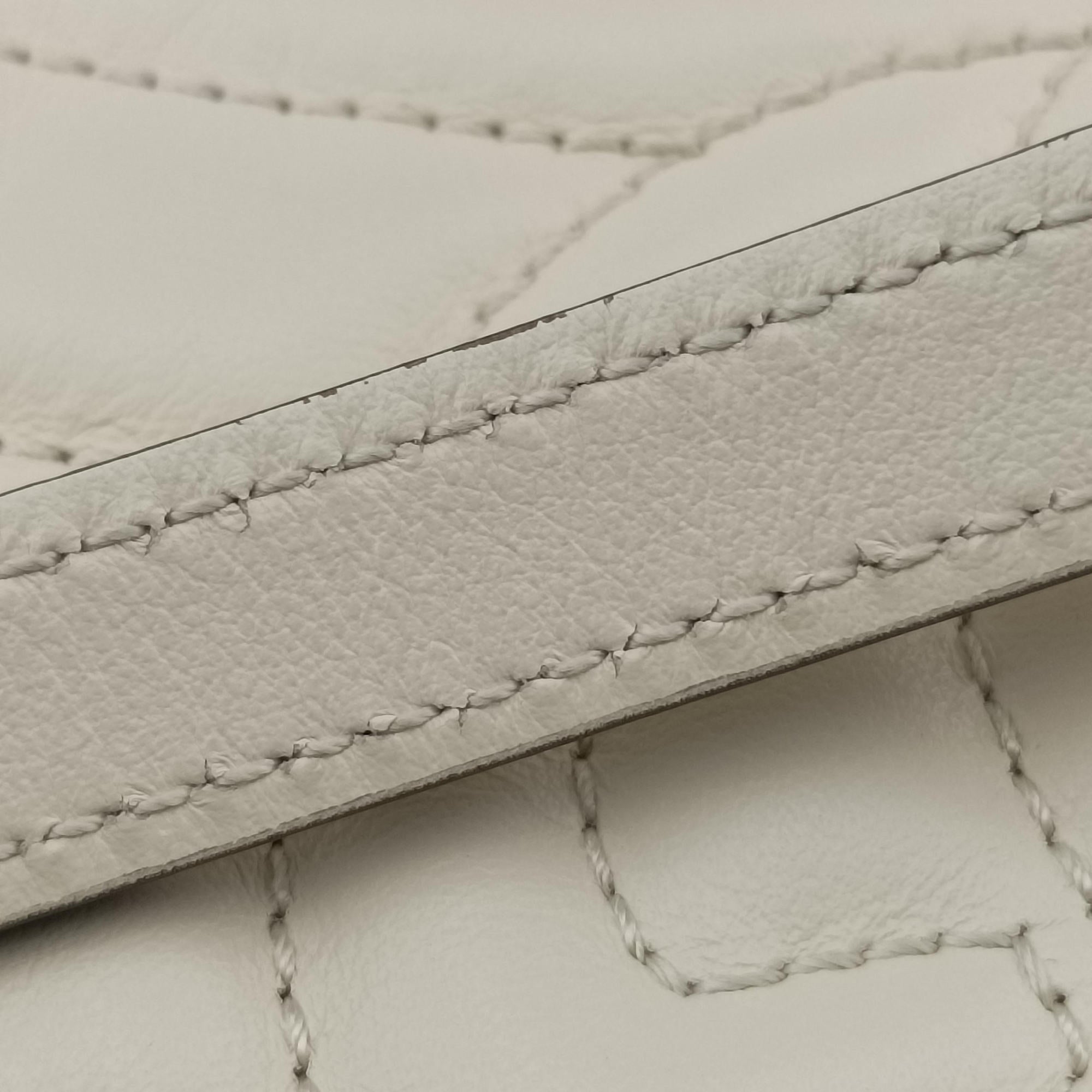 Pre-owned Gucci GG Marmont White Leather 447632 shoulderbag | stylenewstar