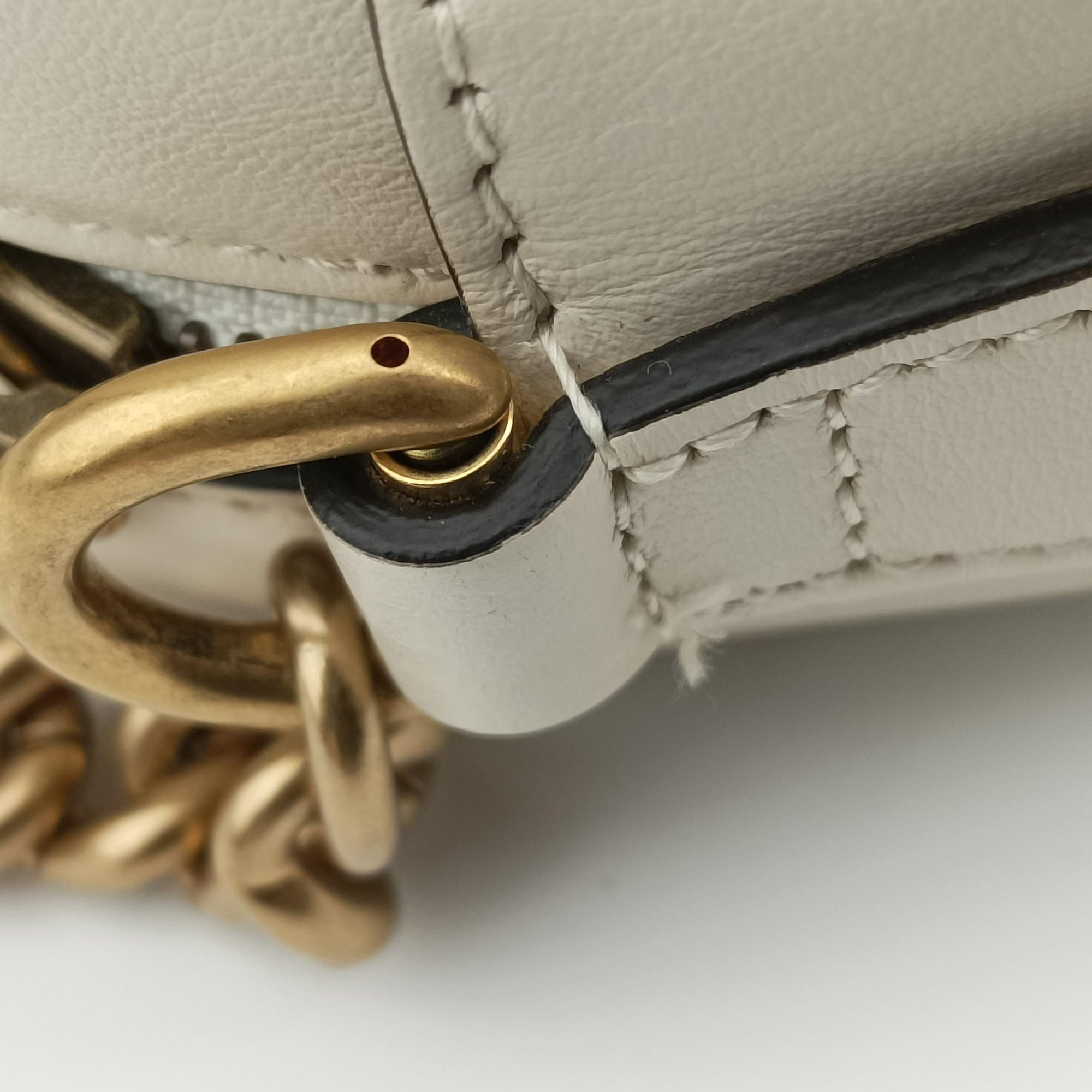 Pre-owned Gucci GG Marmont White Leather 447632 shoulderbag | stylenewstar