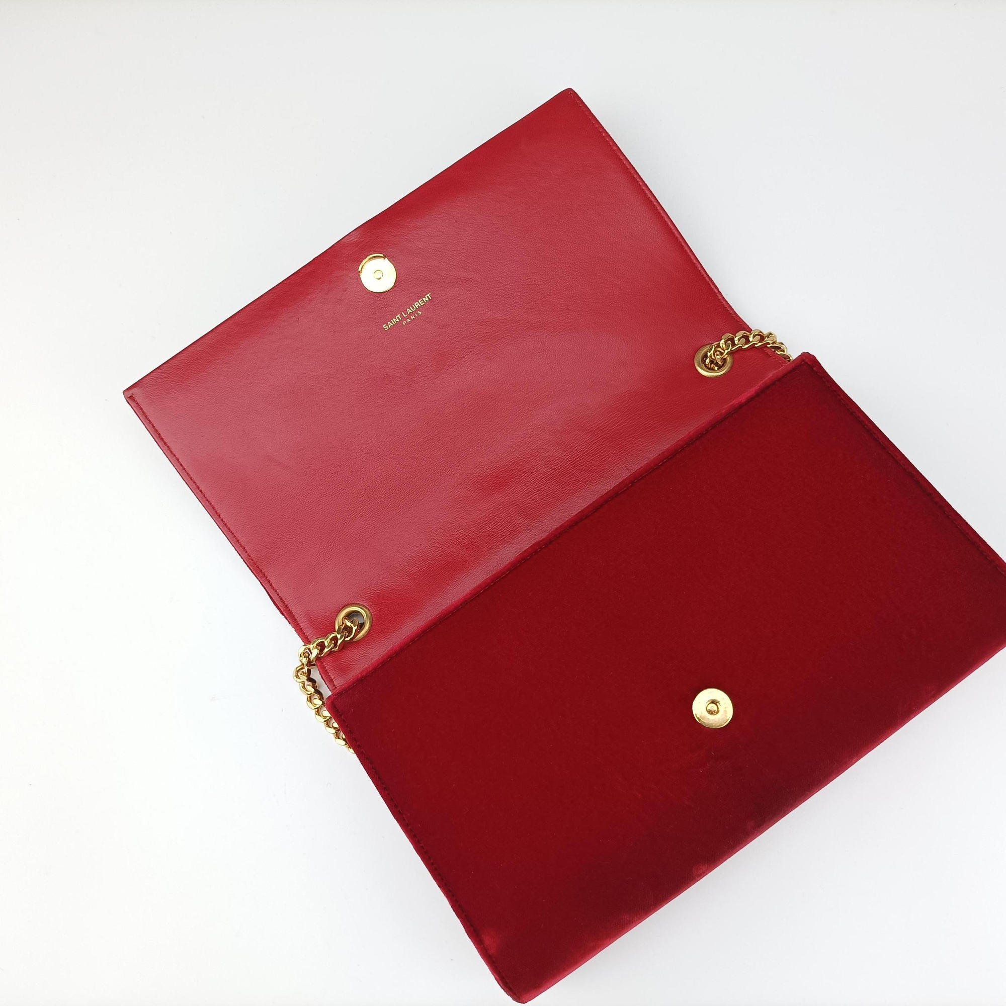 Pre-owned Yves Saint Laurent KATE Red velour 354119 shoulderbag | stylenewstar