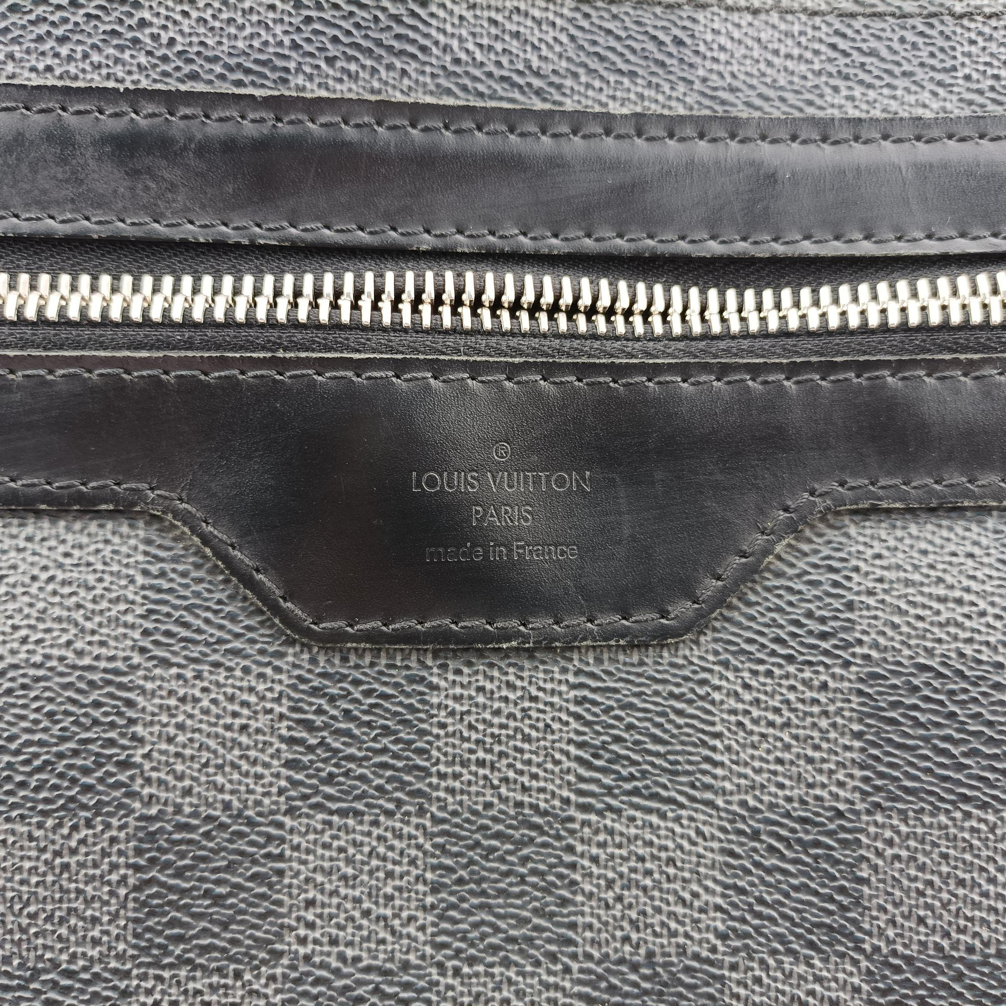 Pre-owned Louis Vuitton DANIEL MM Noir Damier GRAPHITE N58029 shoulderbag | stylenewstar
