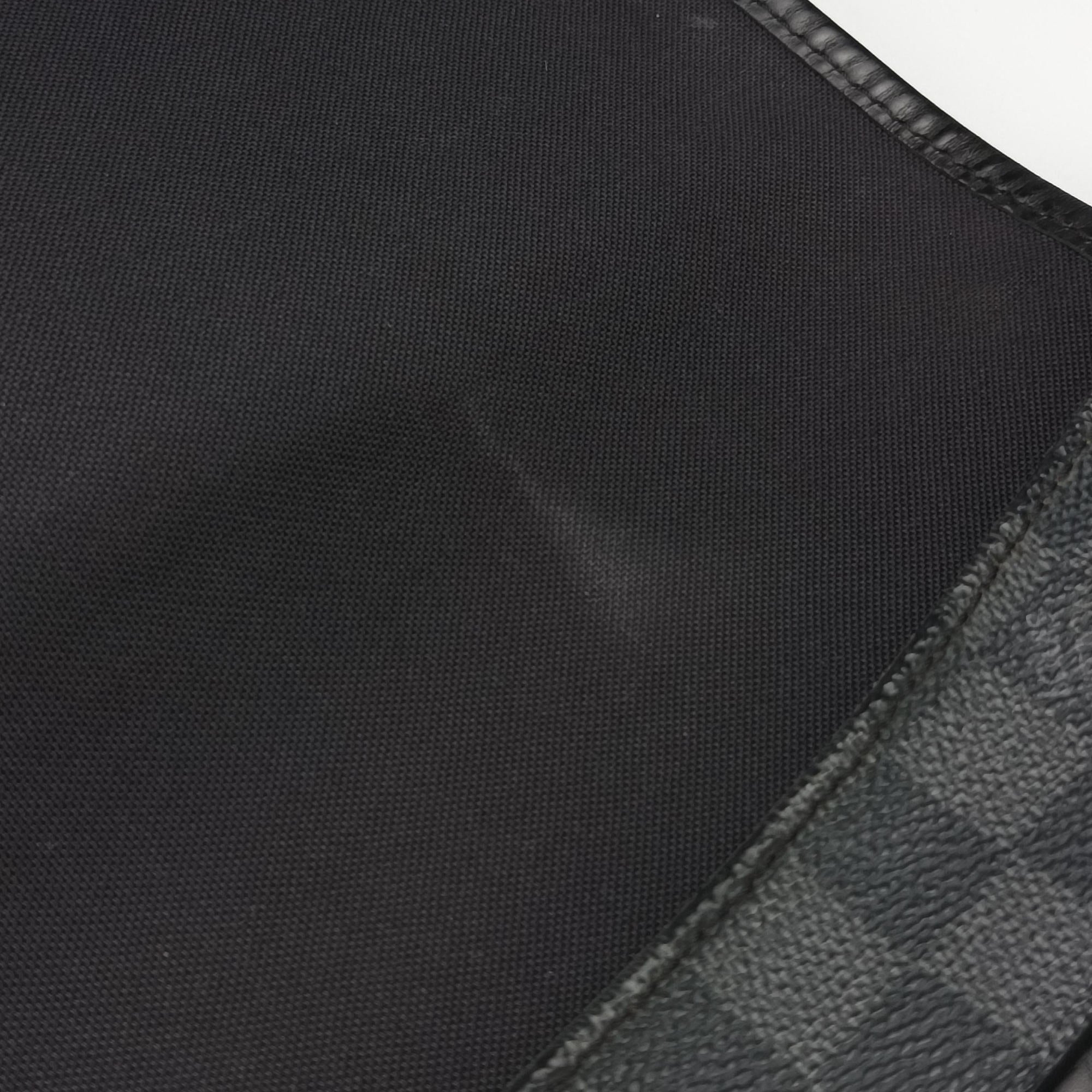 Pre-owned Louis Vuitton DANIEL MM Noir Damier GRAPHITE N58029 shoulderbag | stylenewstar