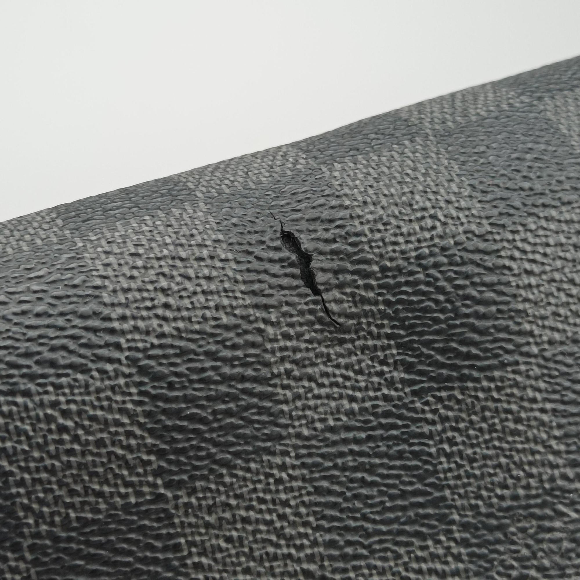 Pre-owned Louis Vuitton DANIEL MM Noir Damier GRAPHITE N58029 shoulderbag | stylenewstar