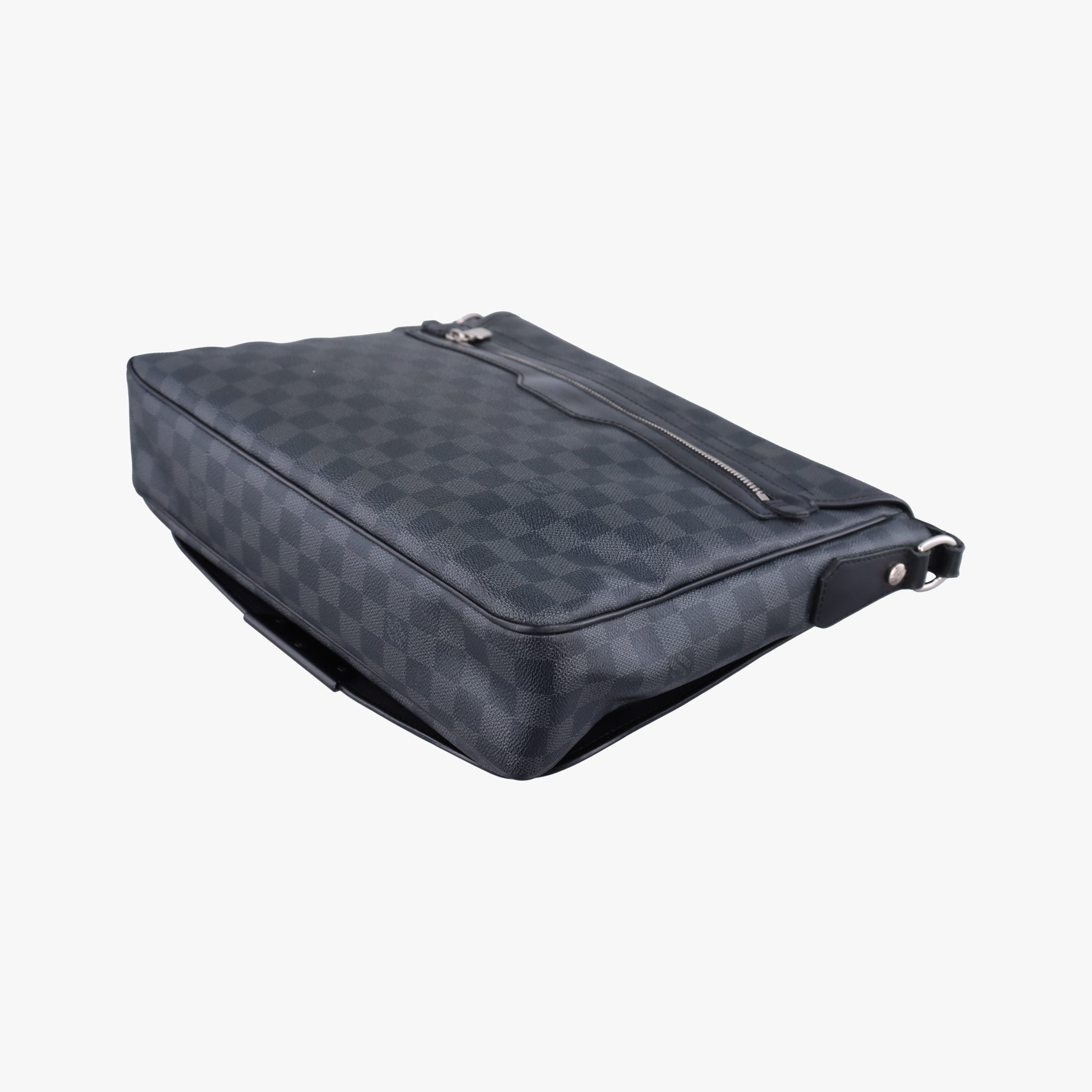 Pre-owned Louis Vuitton DANIEL MM Noir Damier GRAPHITE N58029 shoulderbag | stylenewstar