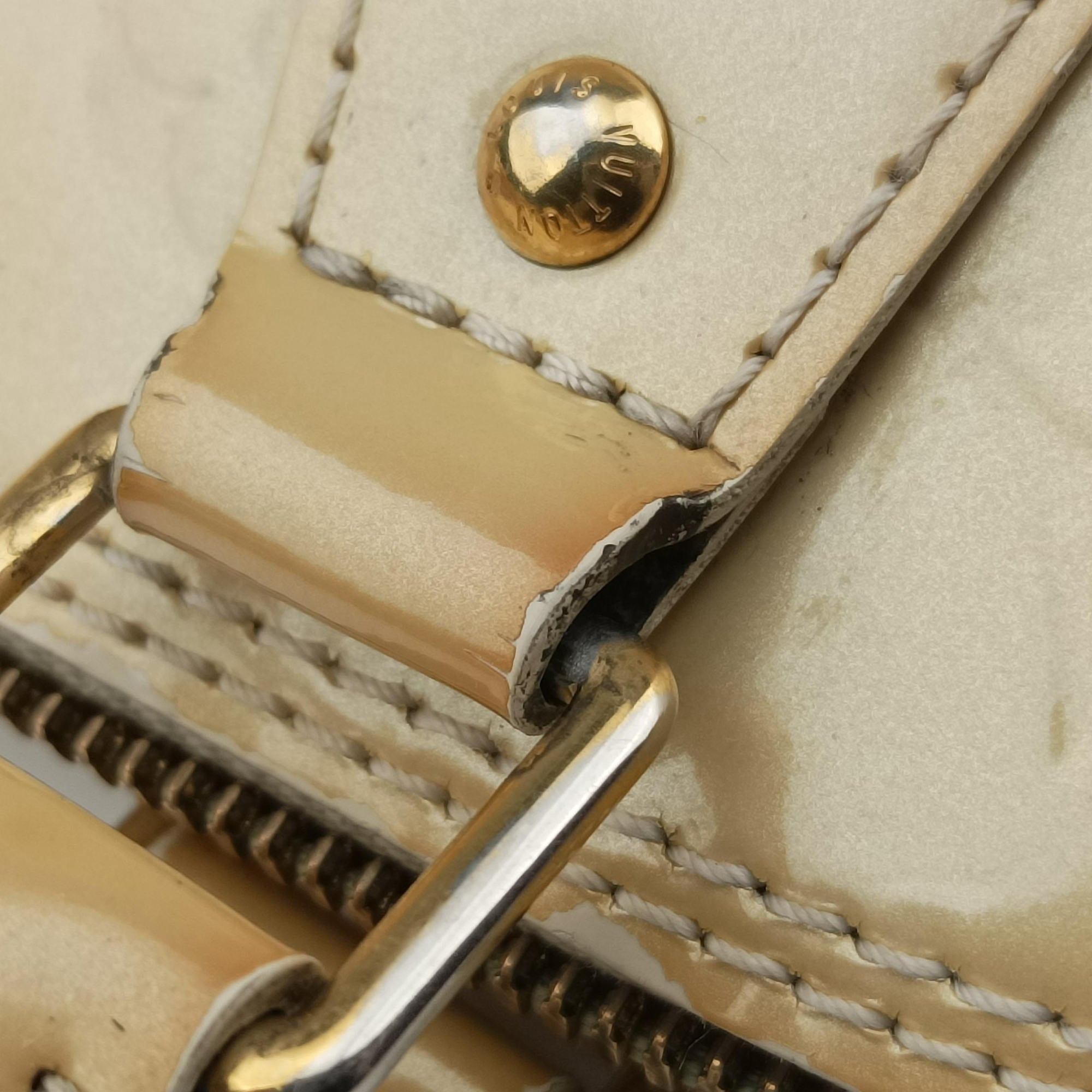 Pre-owned Louis Vuitton Alma PM Dune Vernis M90101 handbag | stylenewstar