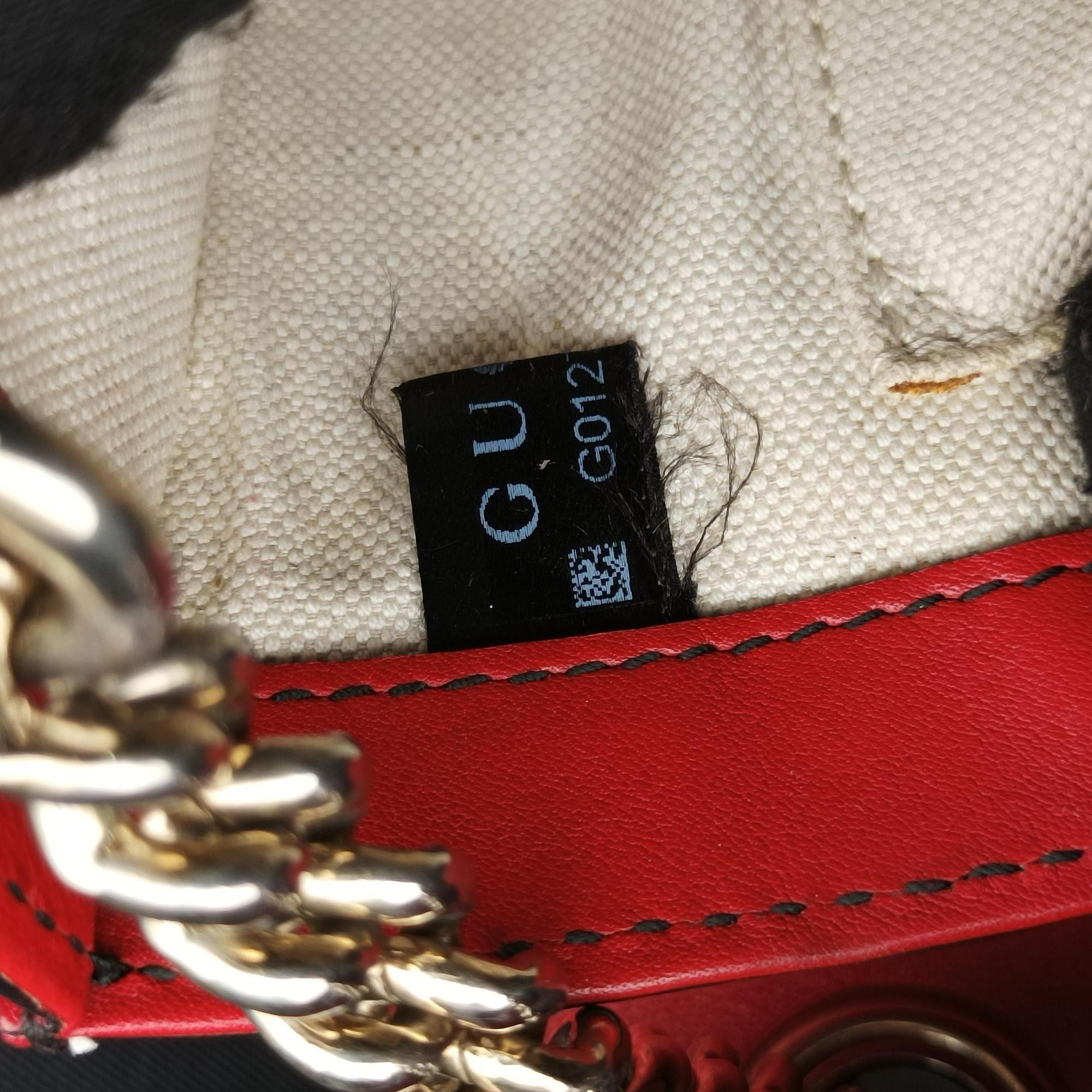 Pre-owned Gucci Emily Red Leather 295402 shoulderbag | stylenewstar