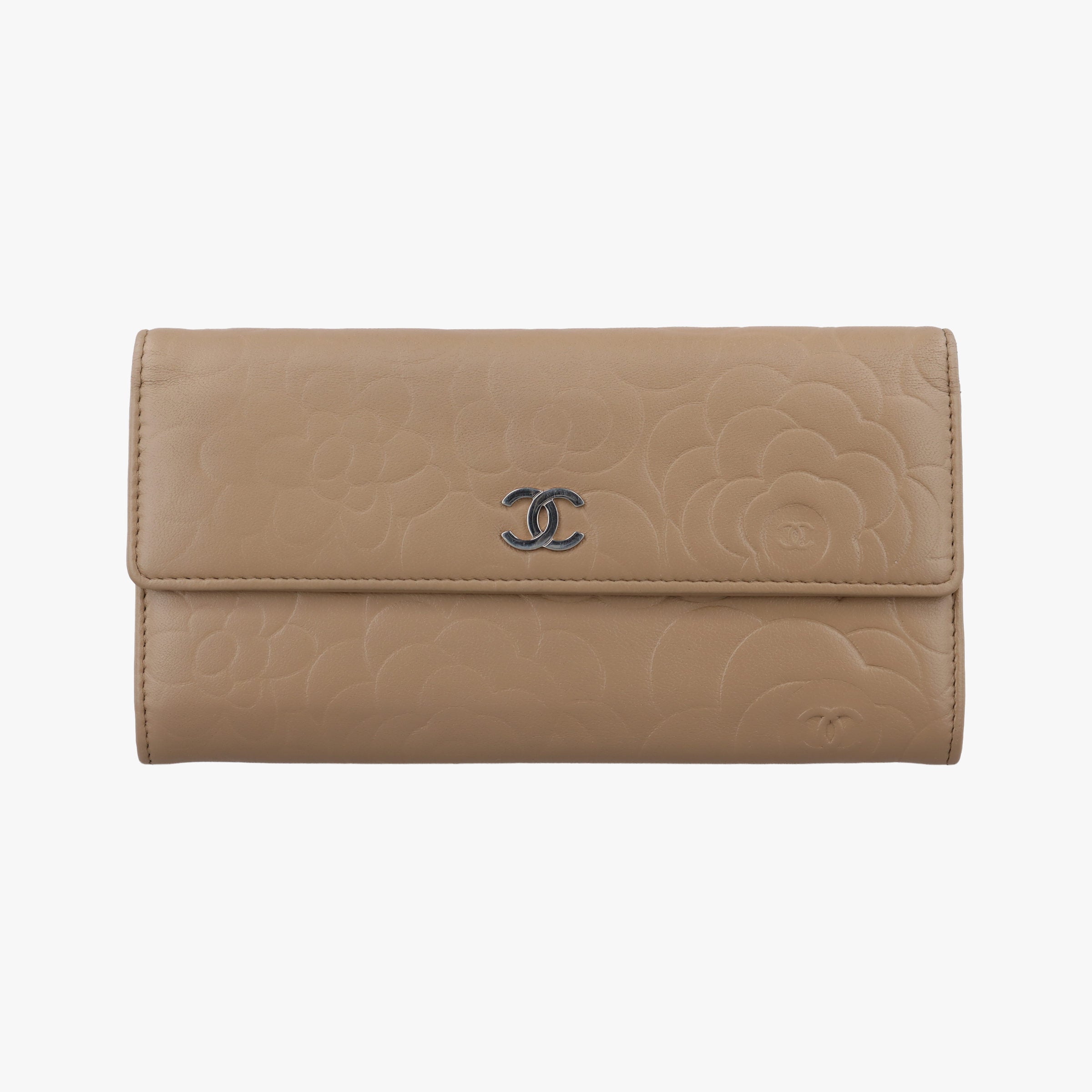 Pre-owned Chanel camellia Camel lambskin A50084 long-wallet | stylenewstar