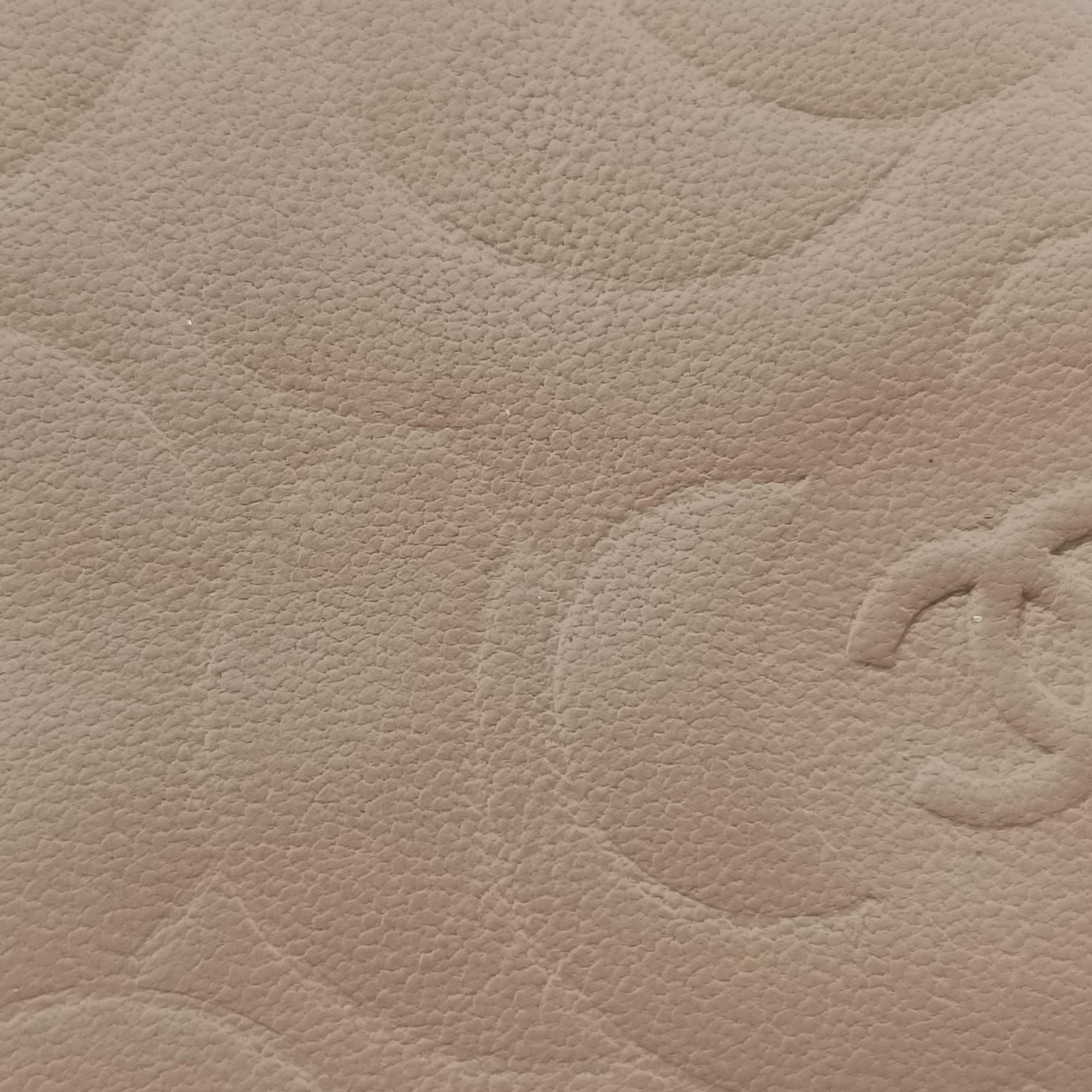 Pre-owned Chanel camellia Camel lambskin A50084 long-wallet | stylenewstar