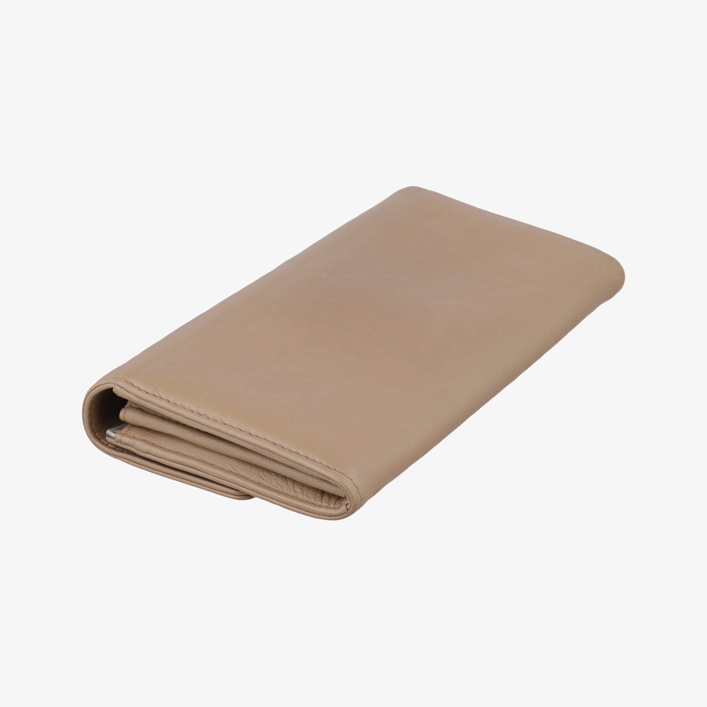 Pre-owned Chanel camellia Camel lambskin A50084 long-wallet | stylenewstar
