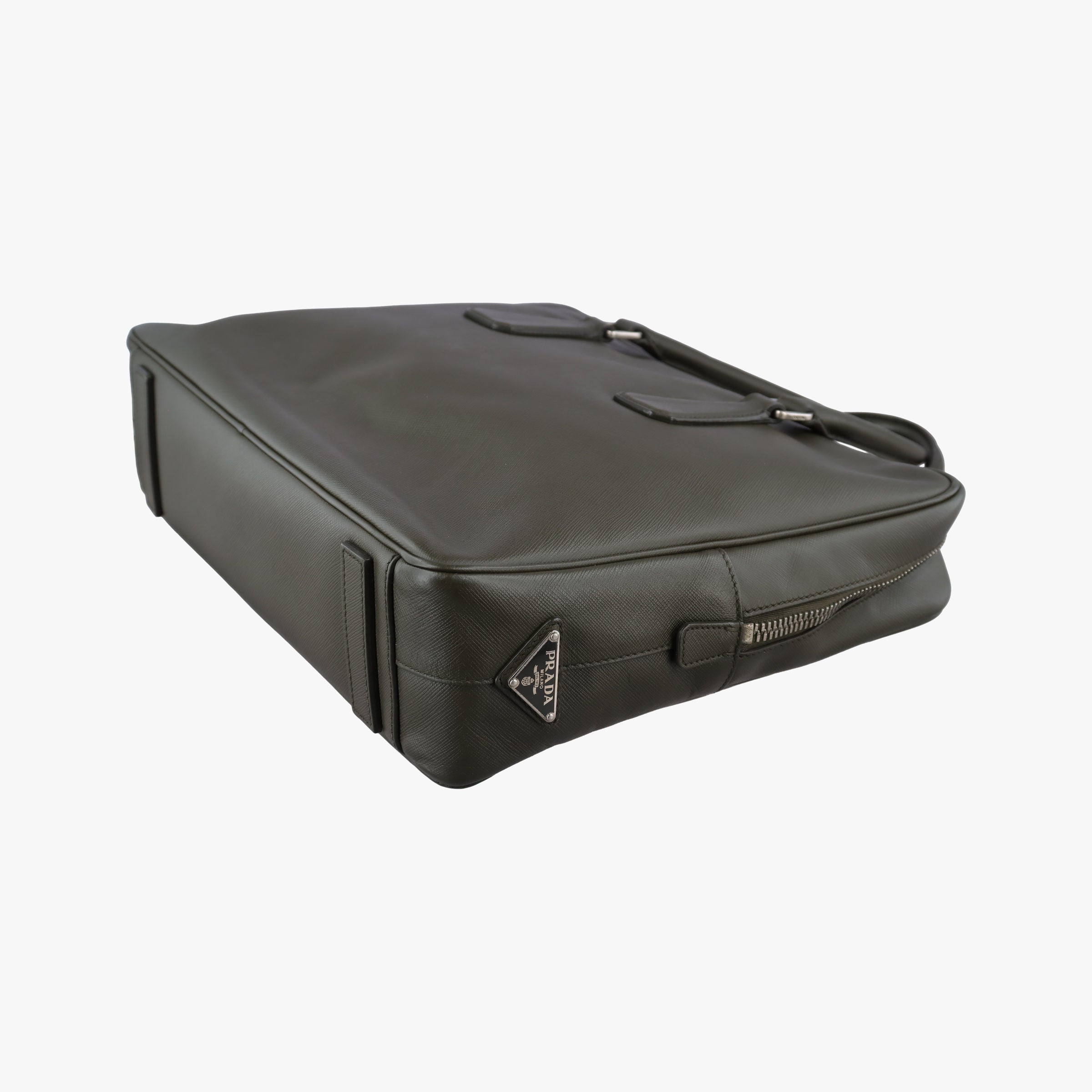 Secondhand Prada business bag briefcase Green SAFFIANO Leather 2VE363 shoulderbag | stylenewstar