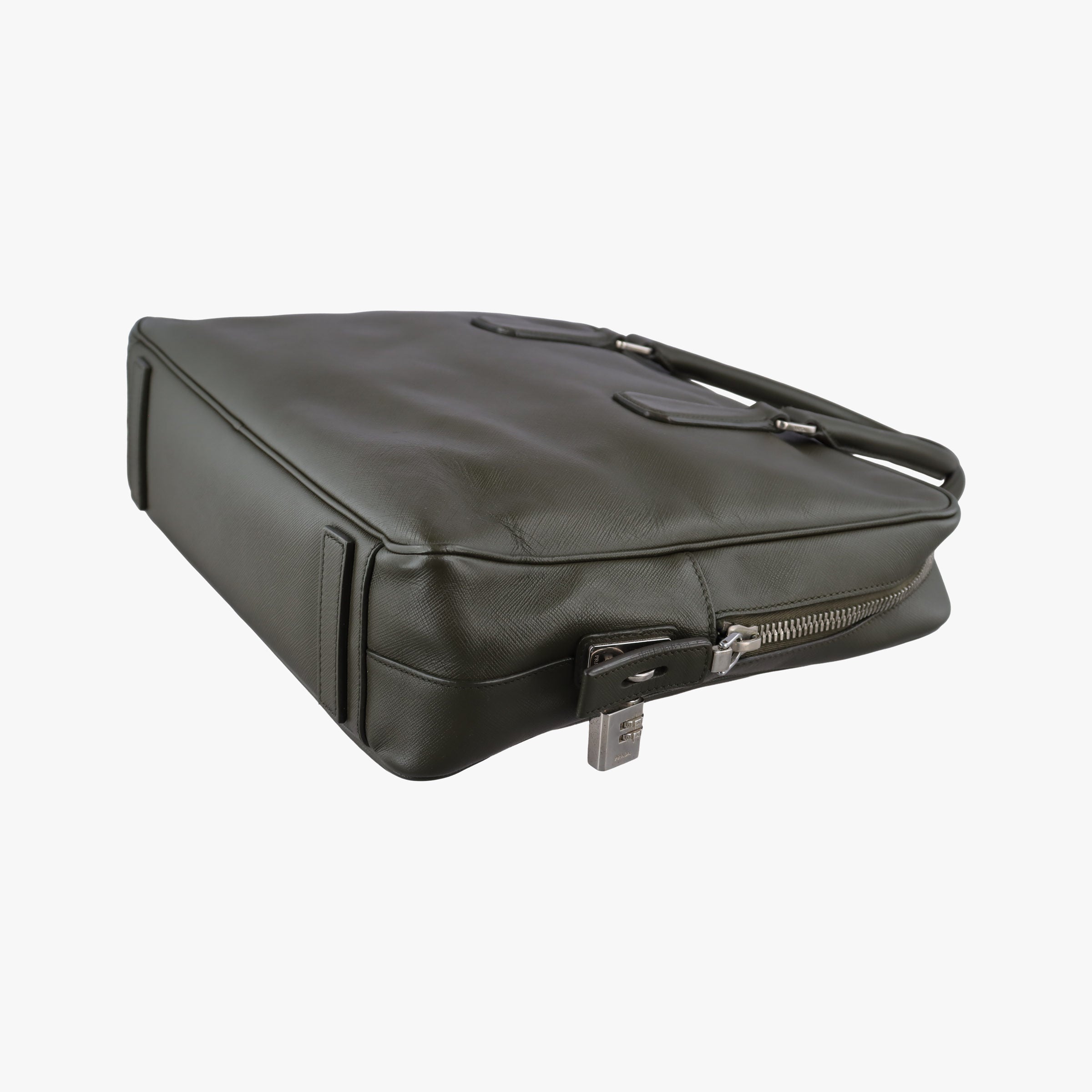 Secondhand Prada business bag briefcase Green SAFFIANO Leather 2VE363 shoulderbag | stylenewstar