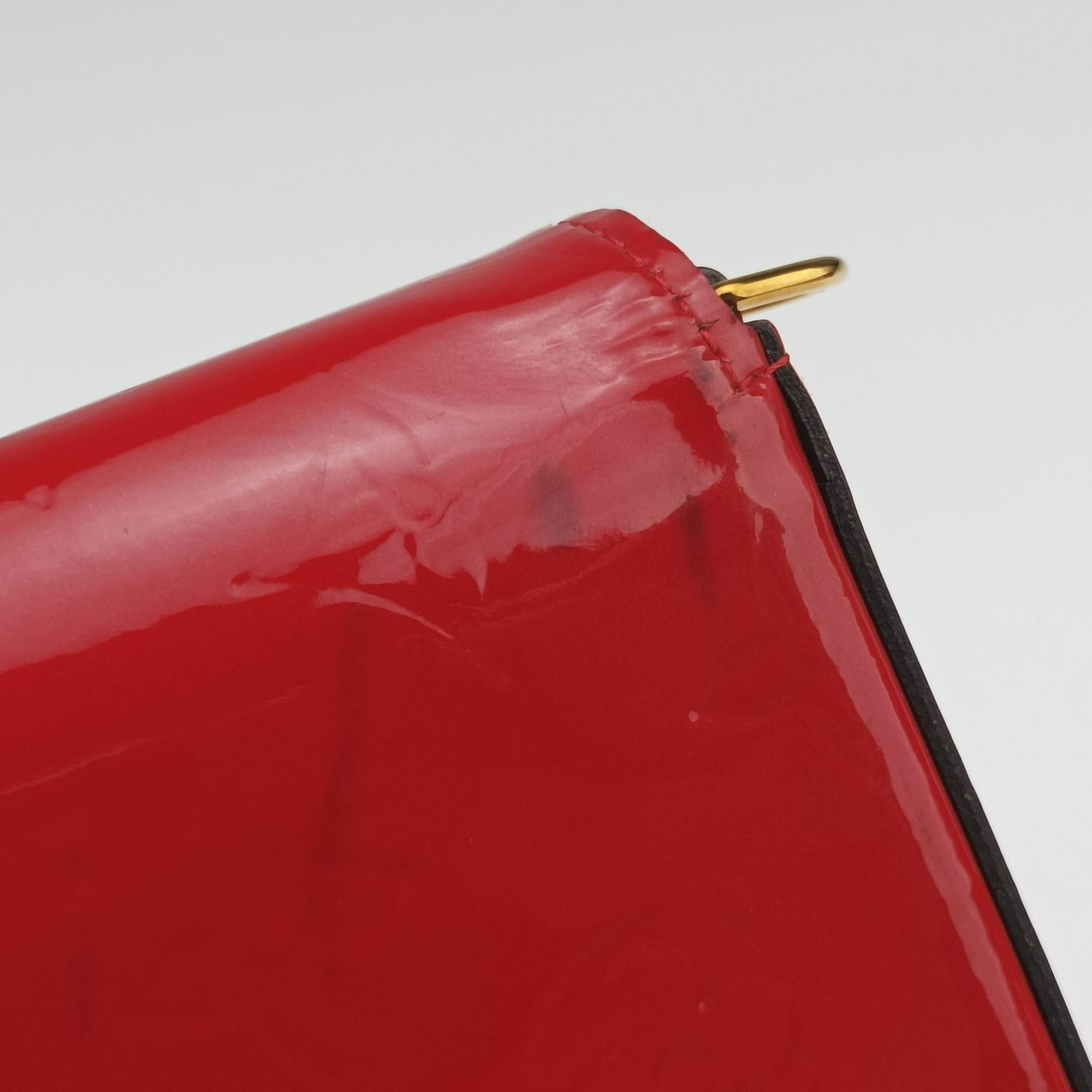 Secondhand Louis Vuitton Pochette Felicie CERISE Vernis M61293 shoulderbag | stylenewstar