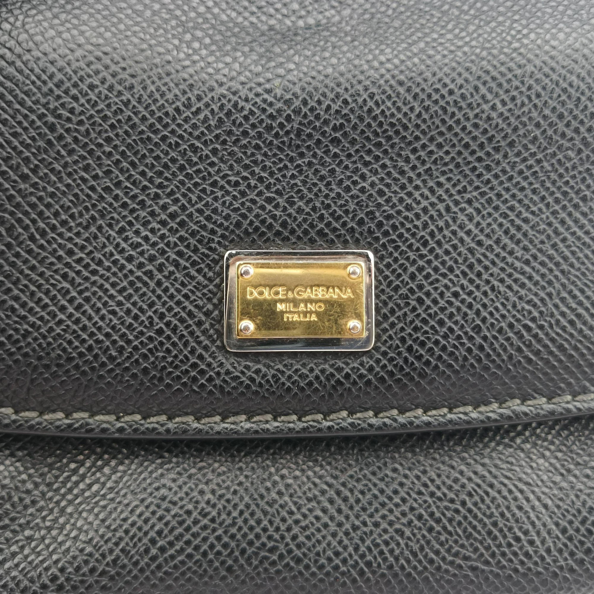Pre-owned Dolce & Gabbana SICILY Black Leather  shoulderbag | stylenewstar