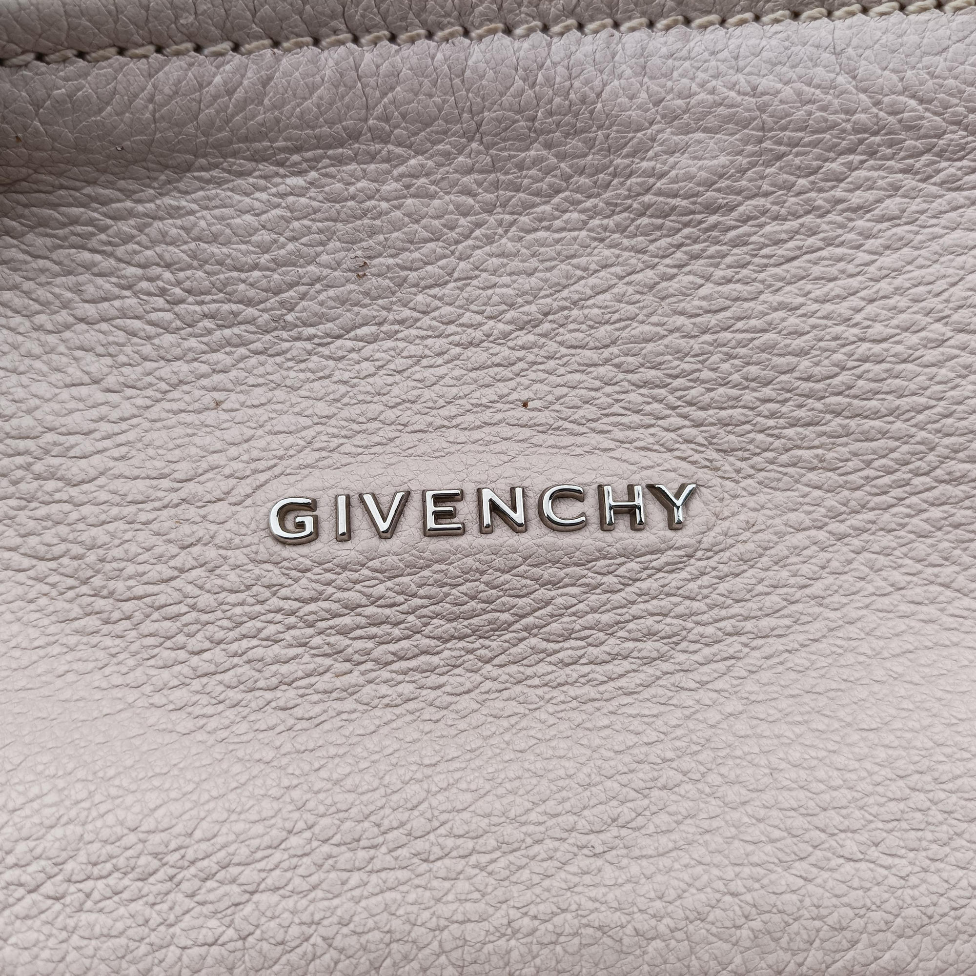 Pre-owned Givenchy Pandora Pink leather  shoulderbag | stylenewstar