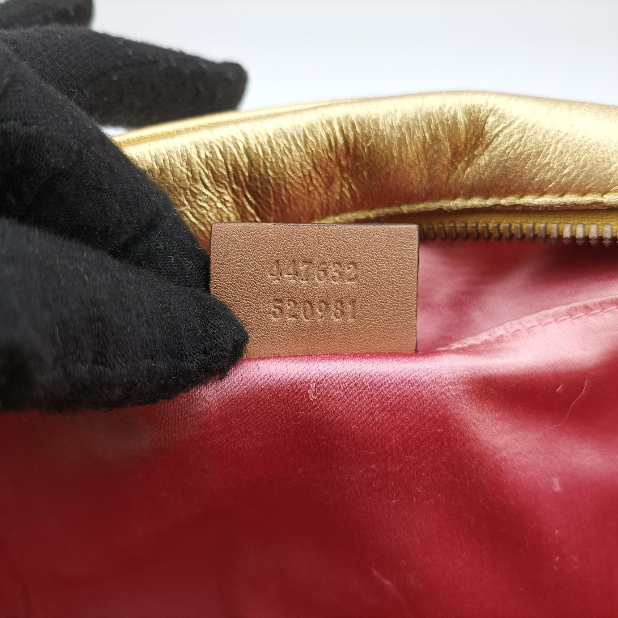 Pre-owned Gucci GG Marmont Golden Leather 447632 shoulderbag | stylenewstar
