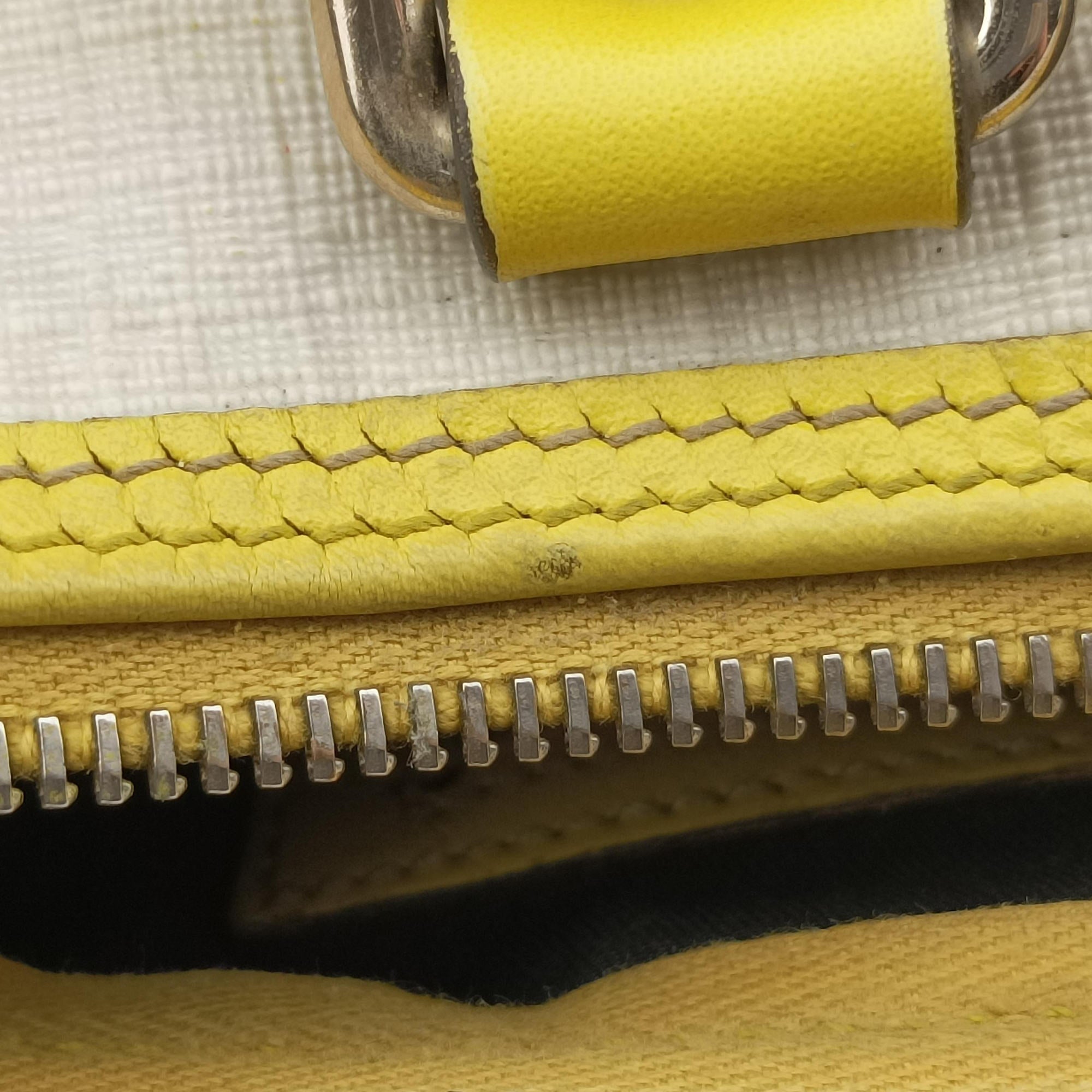 Secondhand Gucci UNICEF Joy White x Black x Yellow PVC coated canvas×leather 189895 handbag | stylenewstar