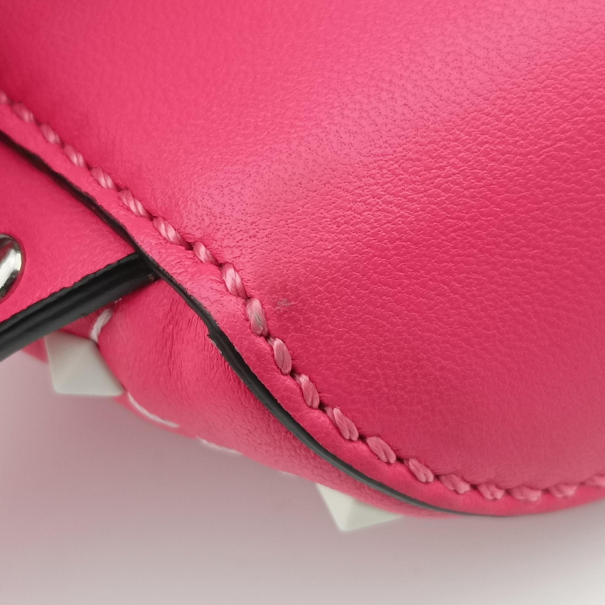 Pre-owned Valentino Rockstud Pink Leather  bum bag/waist bag | stylenewstar