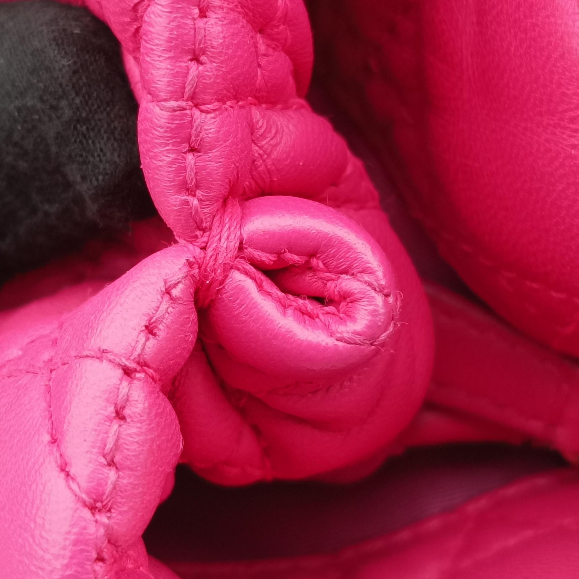 Vintage Christian Dior Cannage Soft Shopping Pink lambskin  shoulderbag | stylenewstar