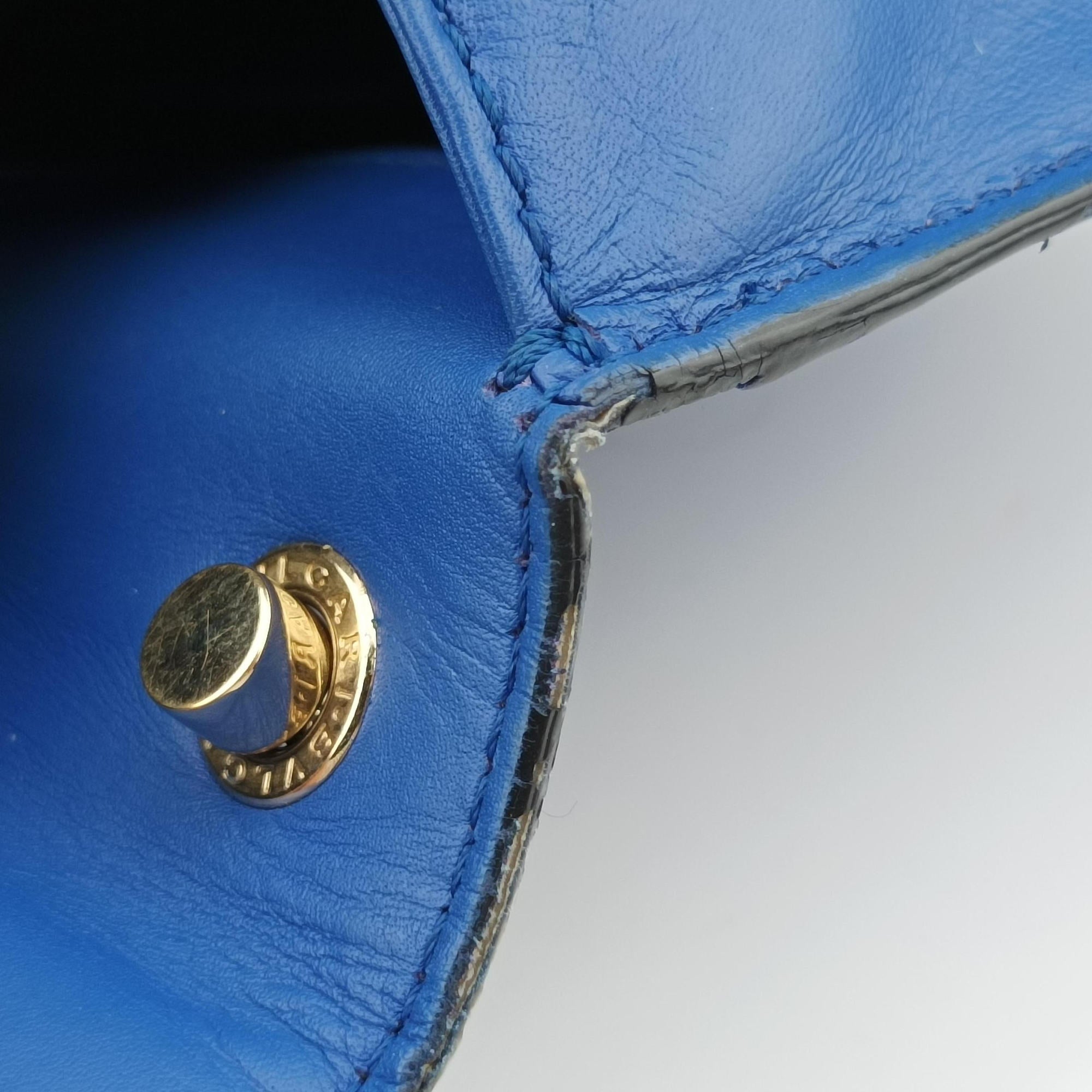 Vintage Bvlgari SERPENTI FOREVER Blue Galuchat Skin×Leather  shoulderbag | stylenewstar