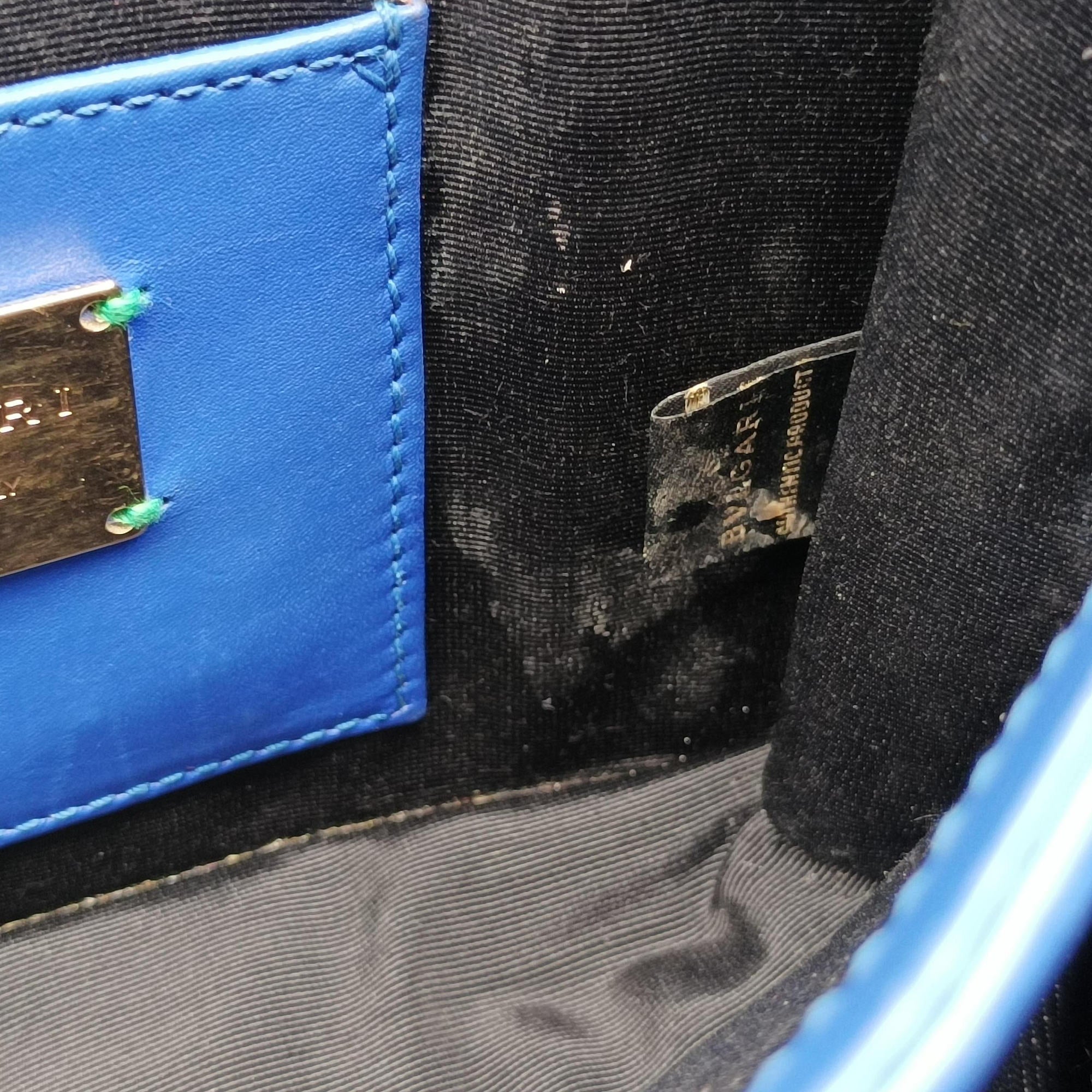 Vintage Bvlgari SERPENTI FOREVER Blue Galuchat Skin×Leather  shoulderbag | stylenewstar