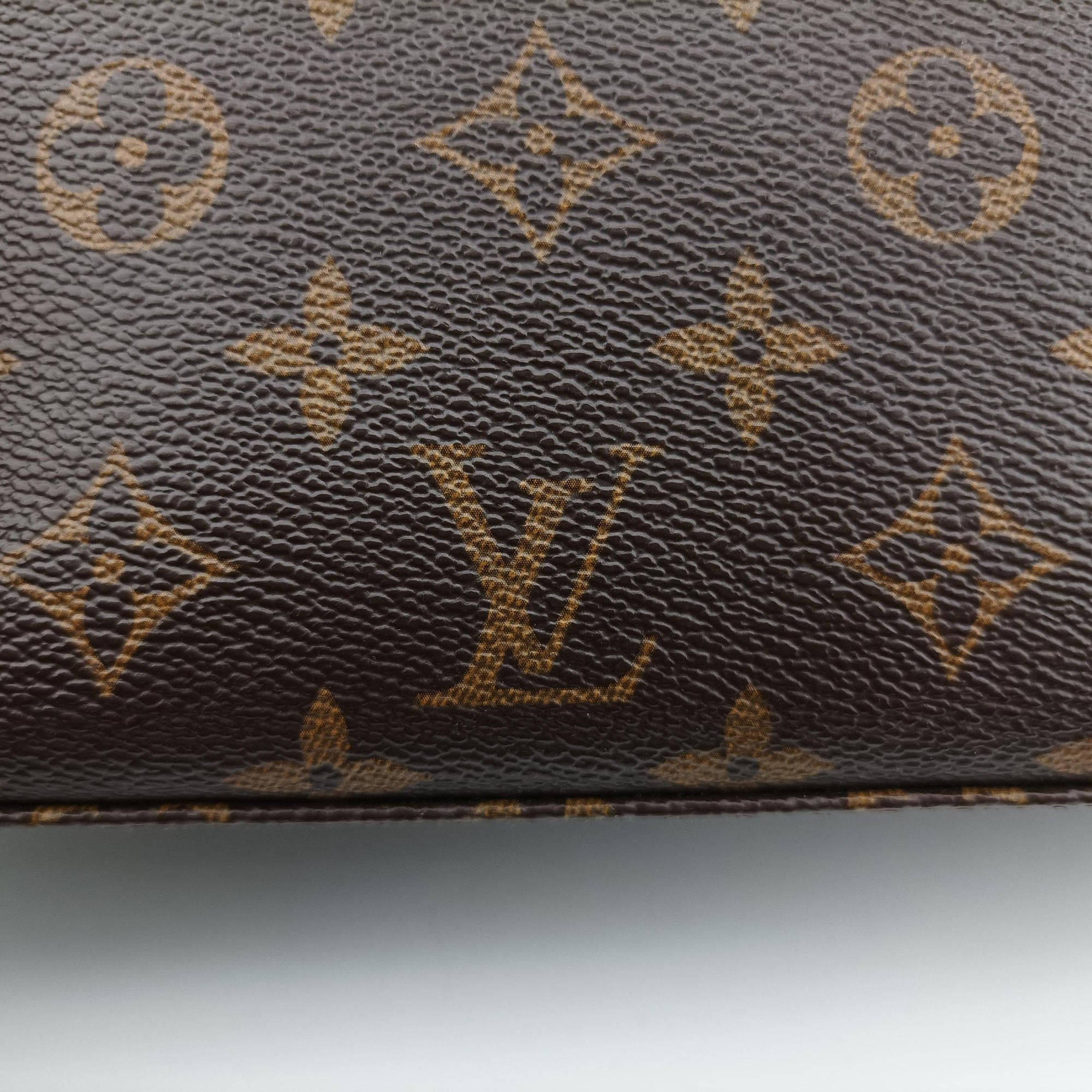 Pre-owned Louis Vuitton Saint Michel Freesia Brown×Noir Monogram Canvas×epi M44030 shoulderbag | stylenewstar
