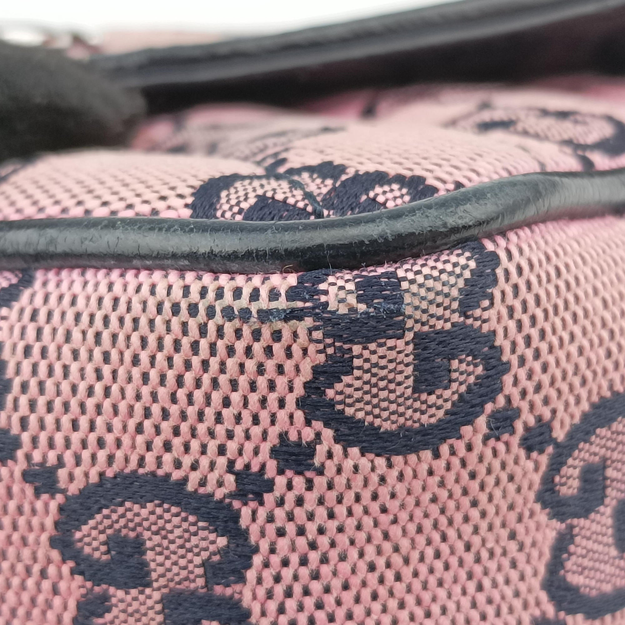 Pre-owned Gucci GG Marmont Pink canvas 476433 shoulderbag | stylenewstar