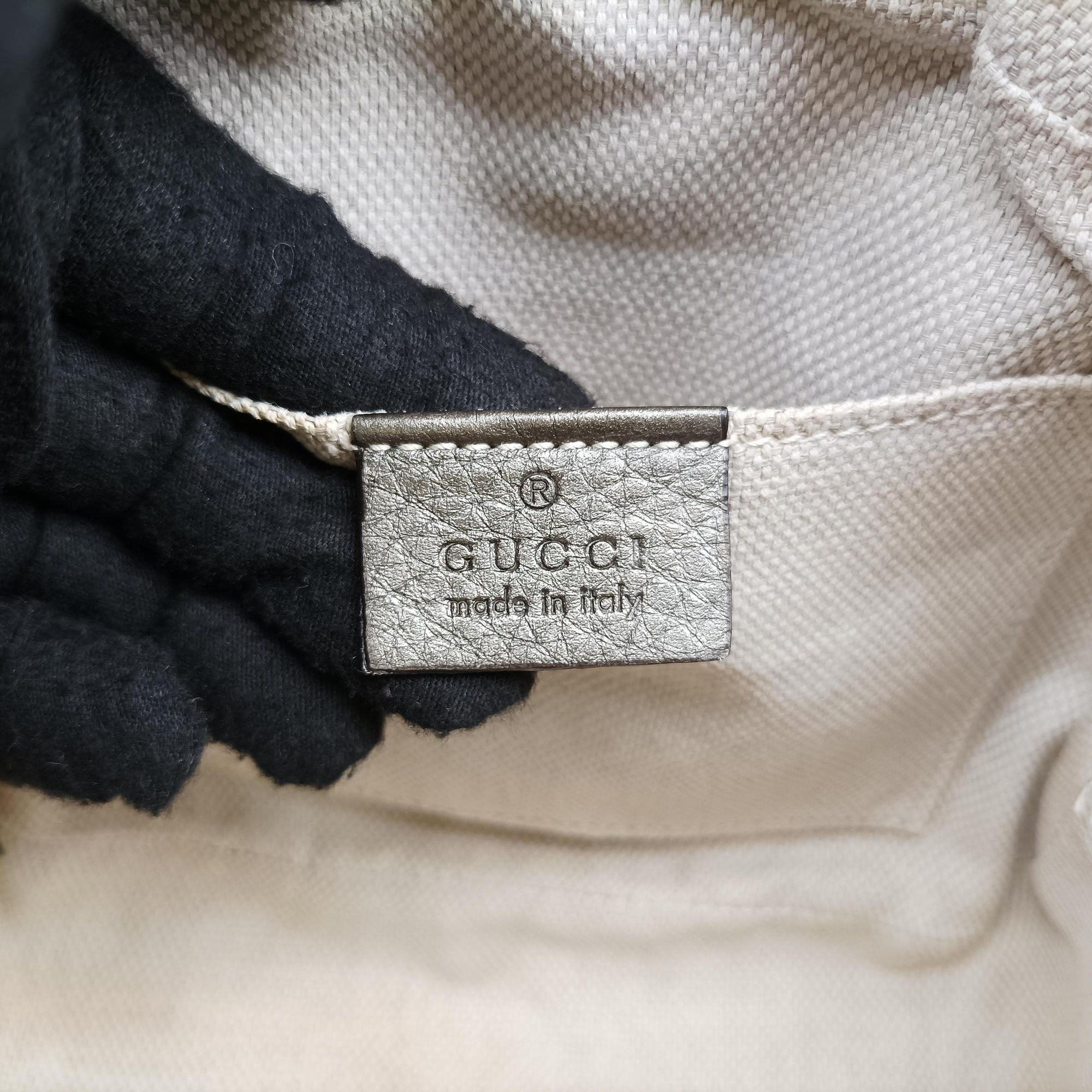 Pre-owned Gucci Soho Golden Leather 308364 shoulderbag | stylenewstar