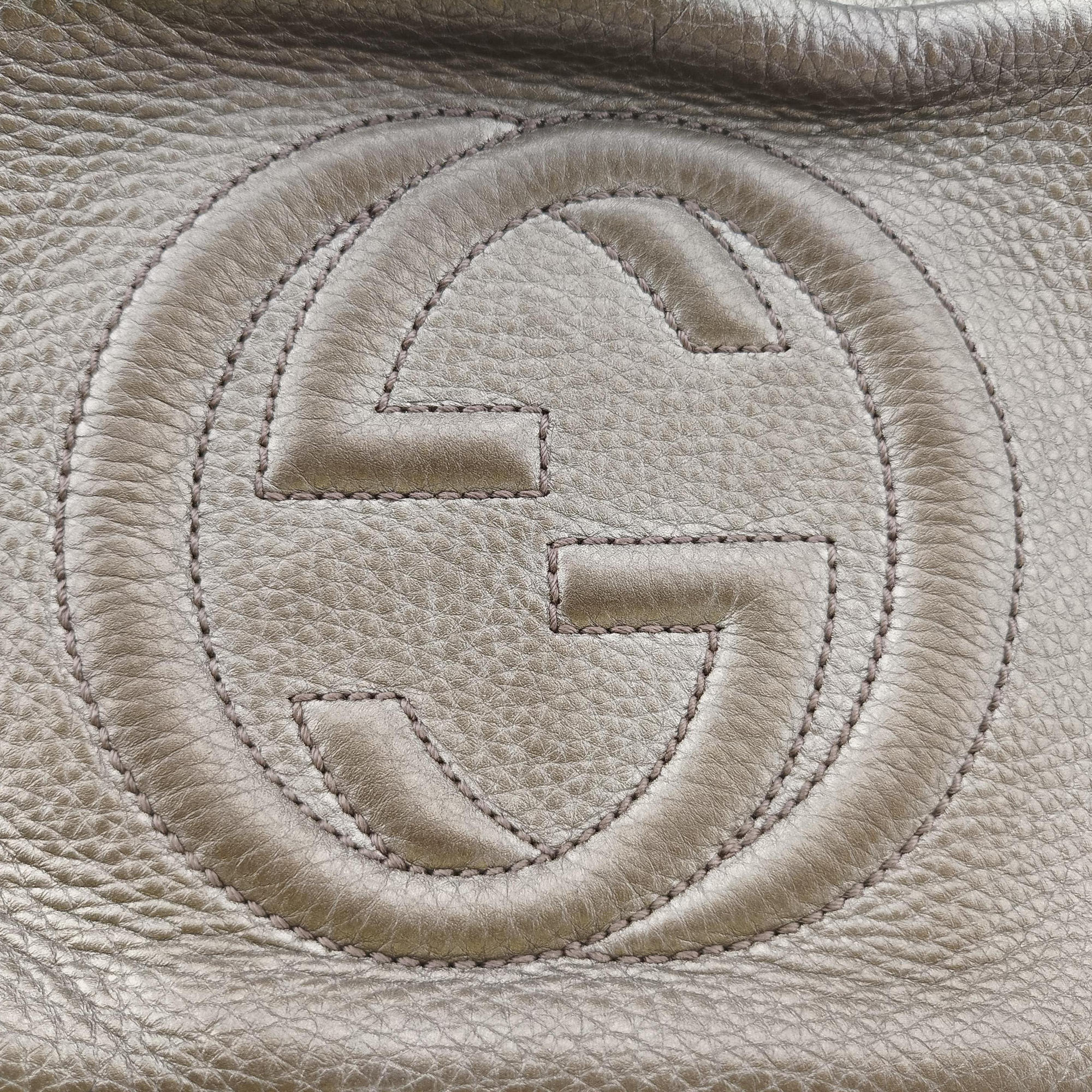 Pre-owned Gucci Soho Golden Leather 308364 shoulderbag | stylenewstar
