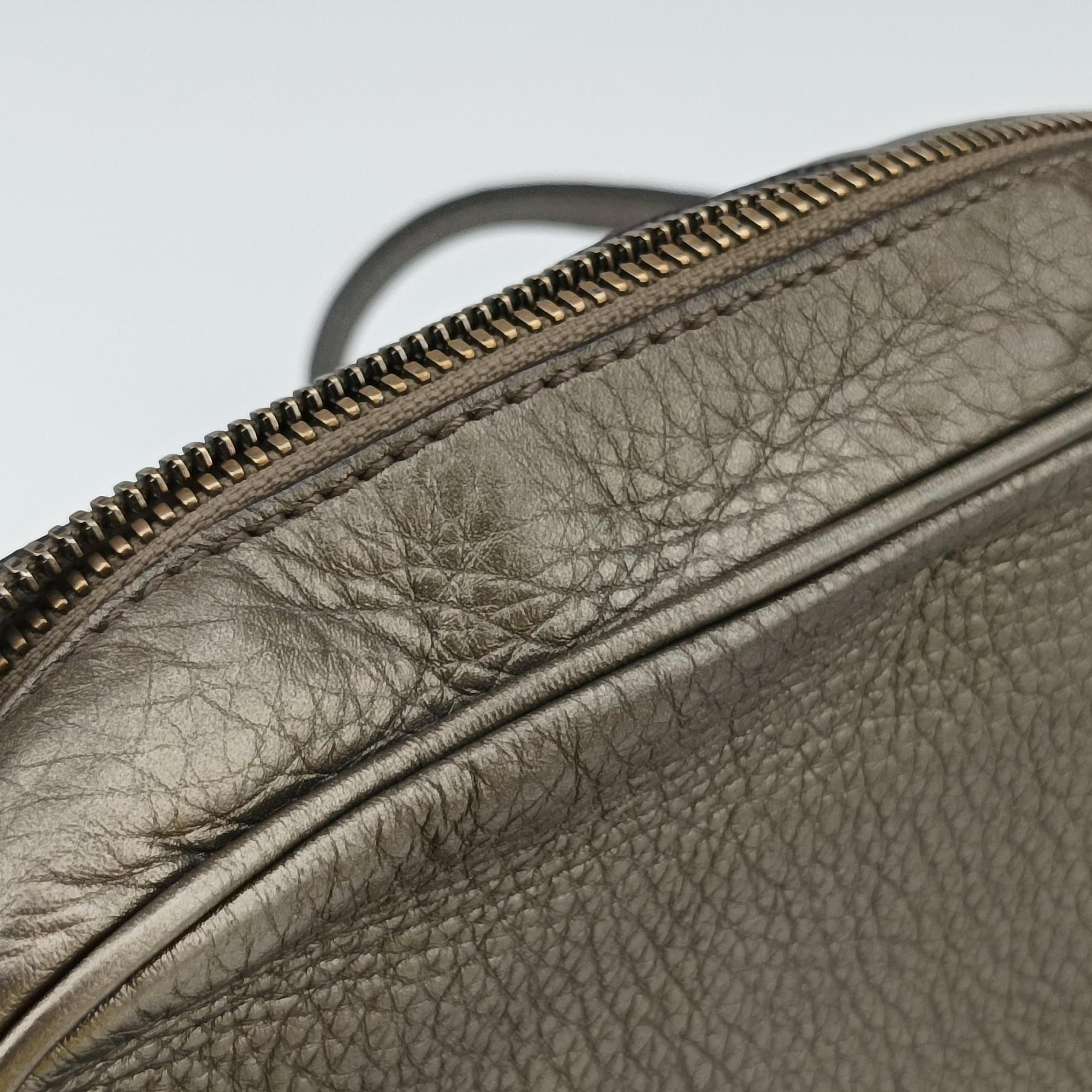 Pre-owned Gucci Soho Golden Leather 308364 shoulderbag | stylenewstar