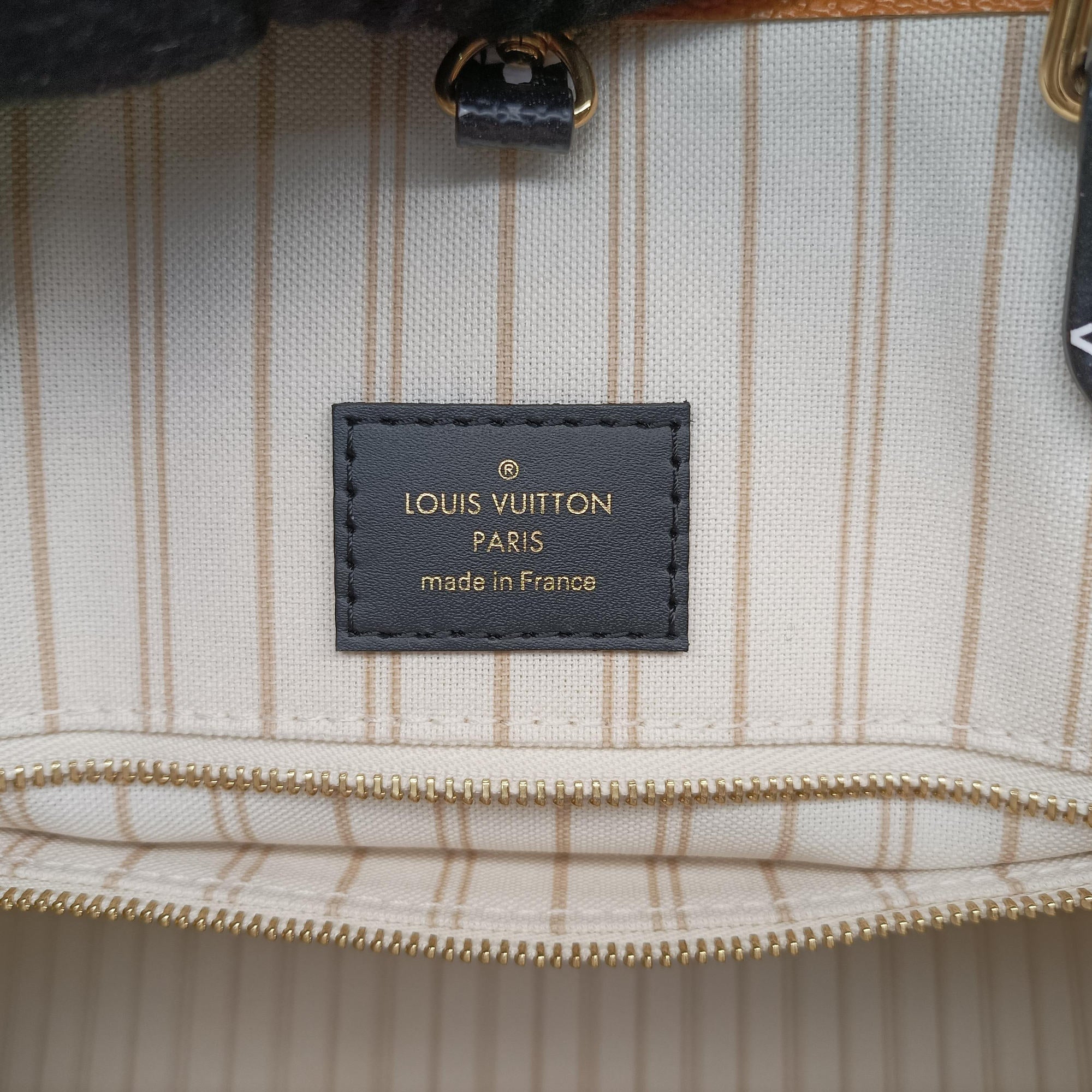 Pre-owned Louis Vuitton On The Go GM IVOIRE×brown×Multicolor Monogram Giant M44675 shoulderbag | stylenewstar