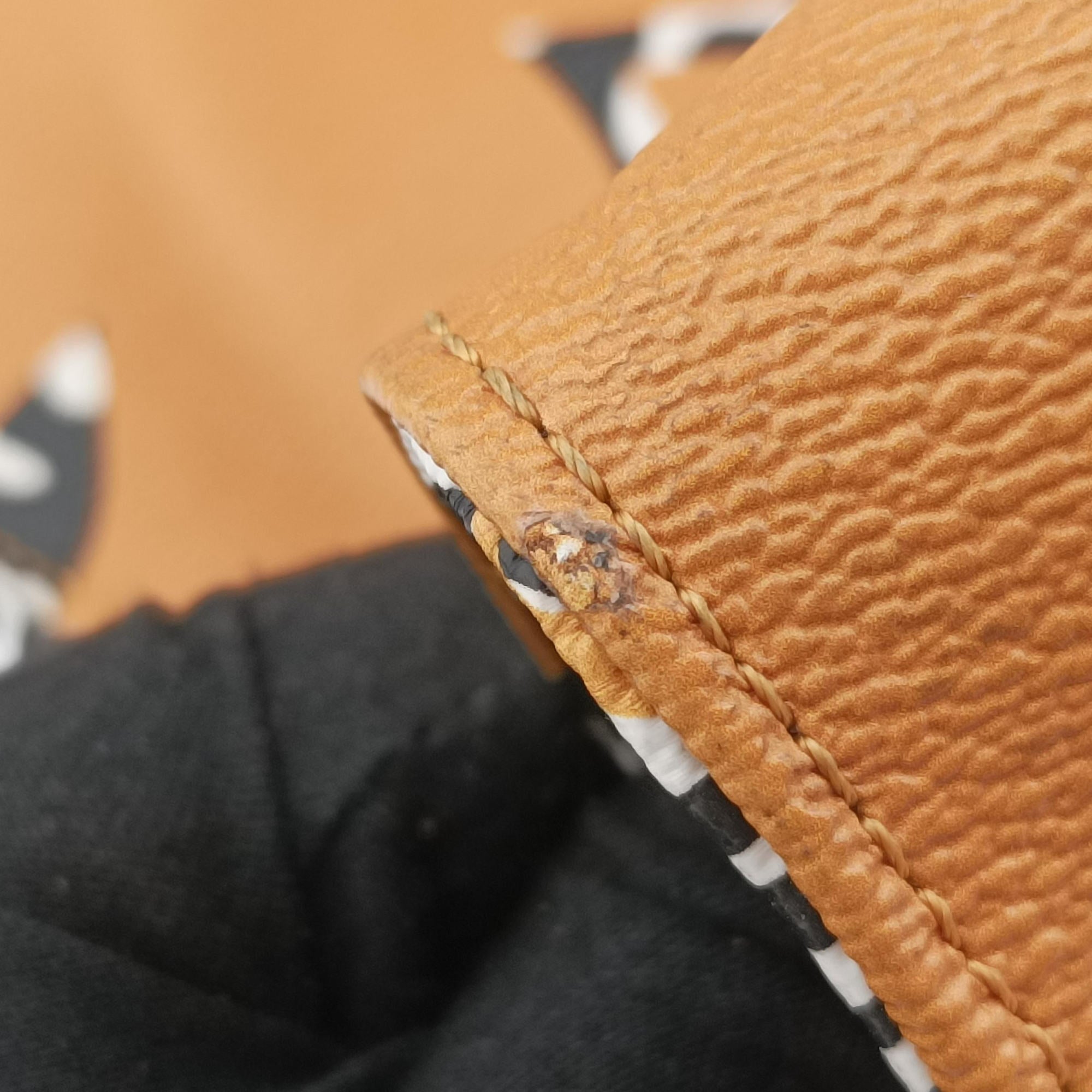 Pre-owned Louis Vuitton On The Go GM IVOIRE×brown×Multicolor Monogram Giant M44675 shoulderbag | stylenewstar