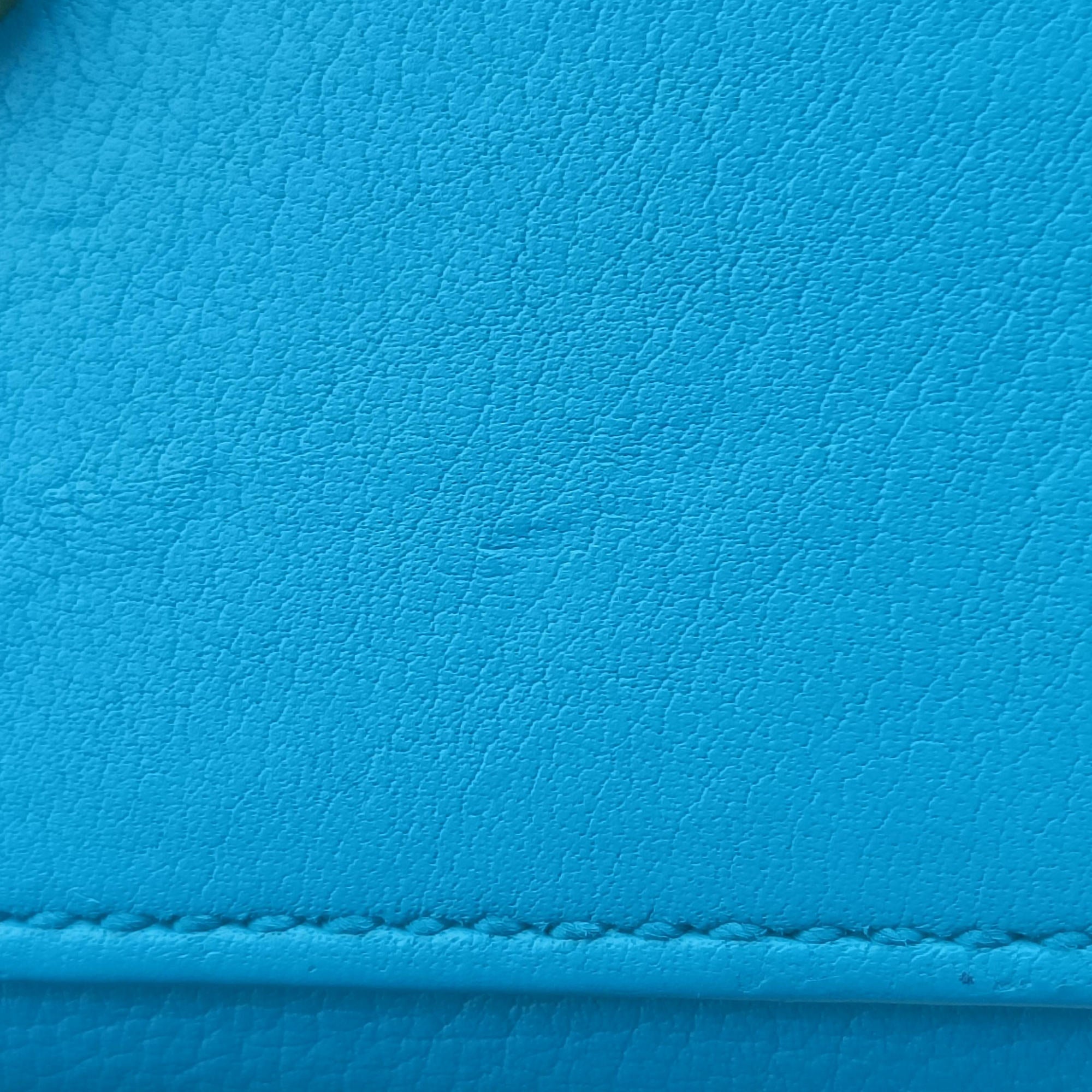 Secondhand Yves Saint Laurent SAC DE JOUR Blue Leather 340778 shoulderbag | stylenewstar