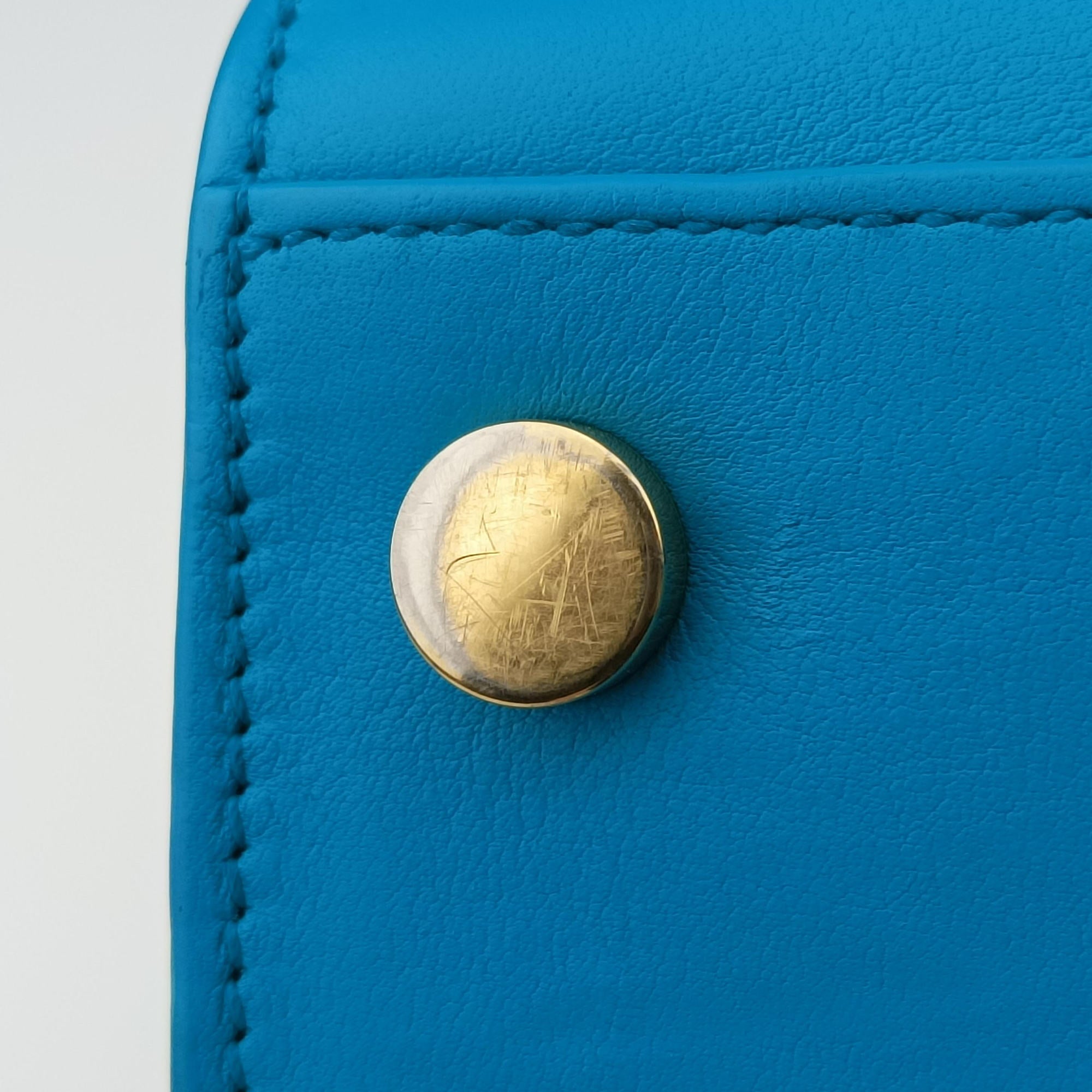 Secondhand Yves Saint Laurent SAC DE JOUR Blue Leather 340778 shoulderbag | stylenewstar