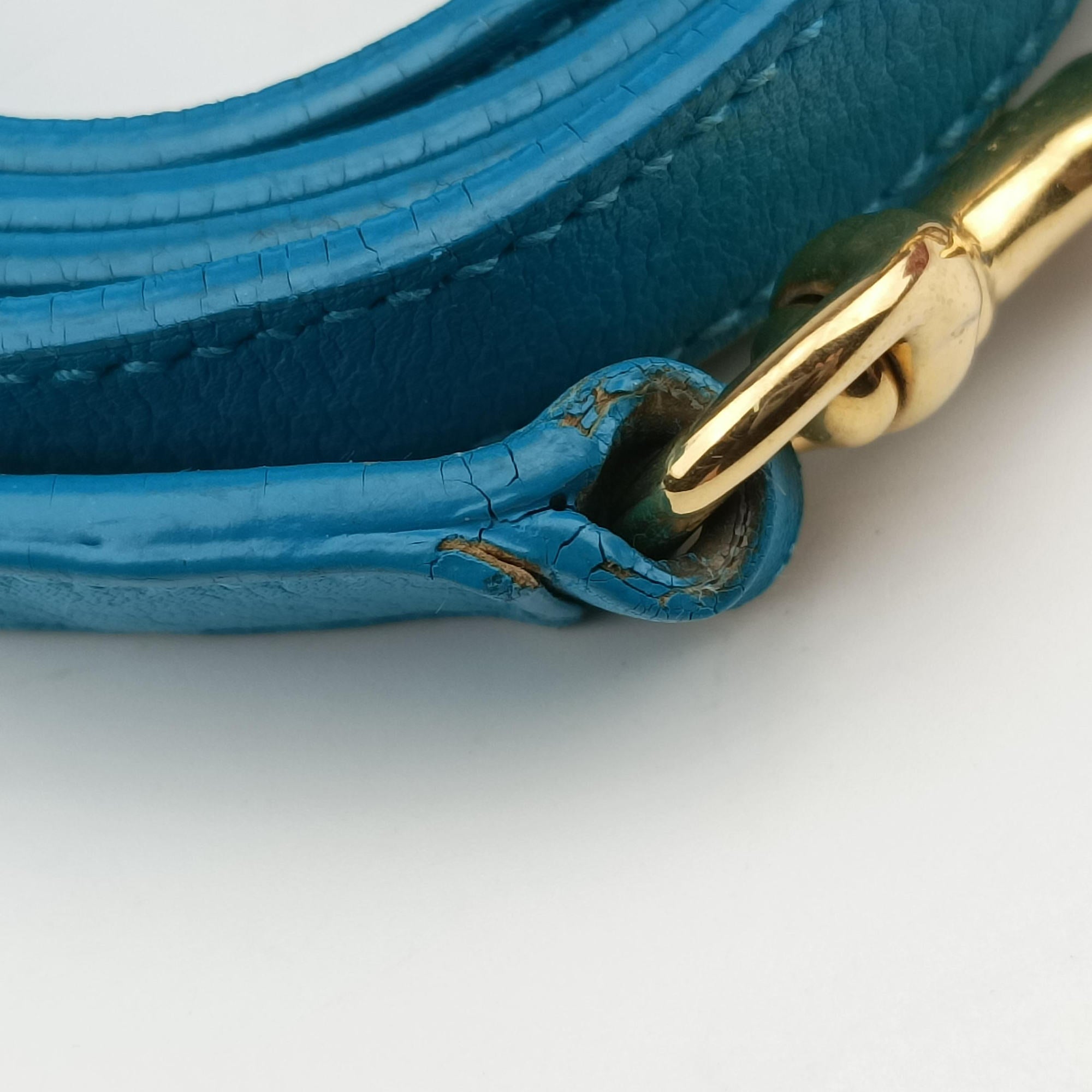 Secondhand Yves Saint Laurent SAC DE JOUR Blue Leather 340778 shoulderbag | stylenewstar