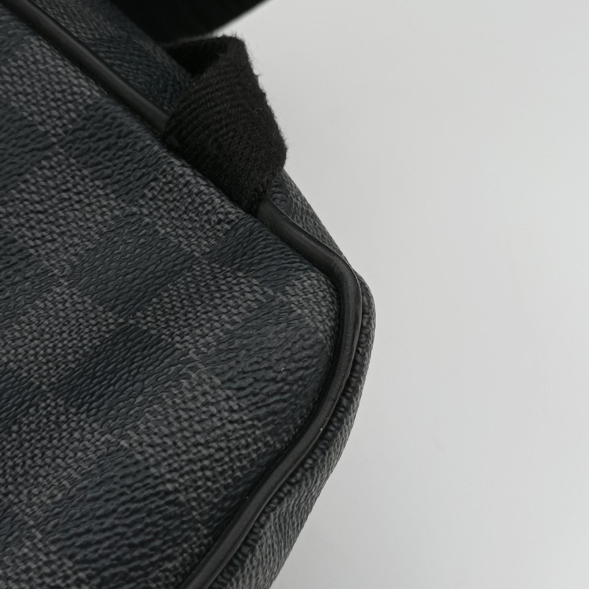 Pre-owned Louis Vuitton Josh Noir Damier Graphite N64424 backpack/rucksack | stylenewstar