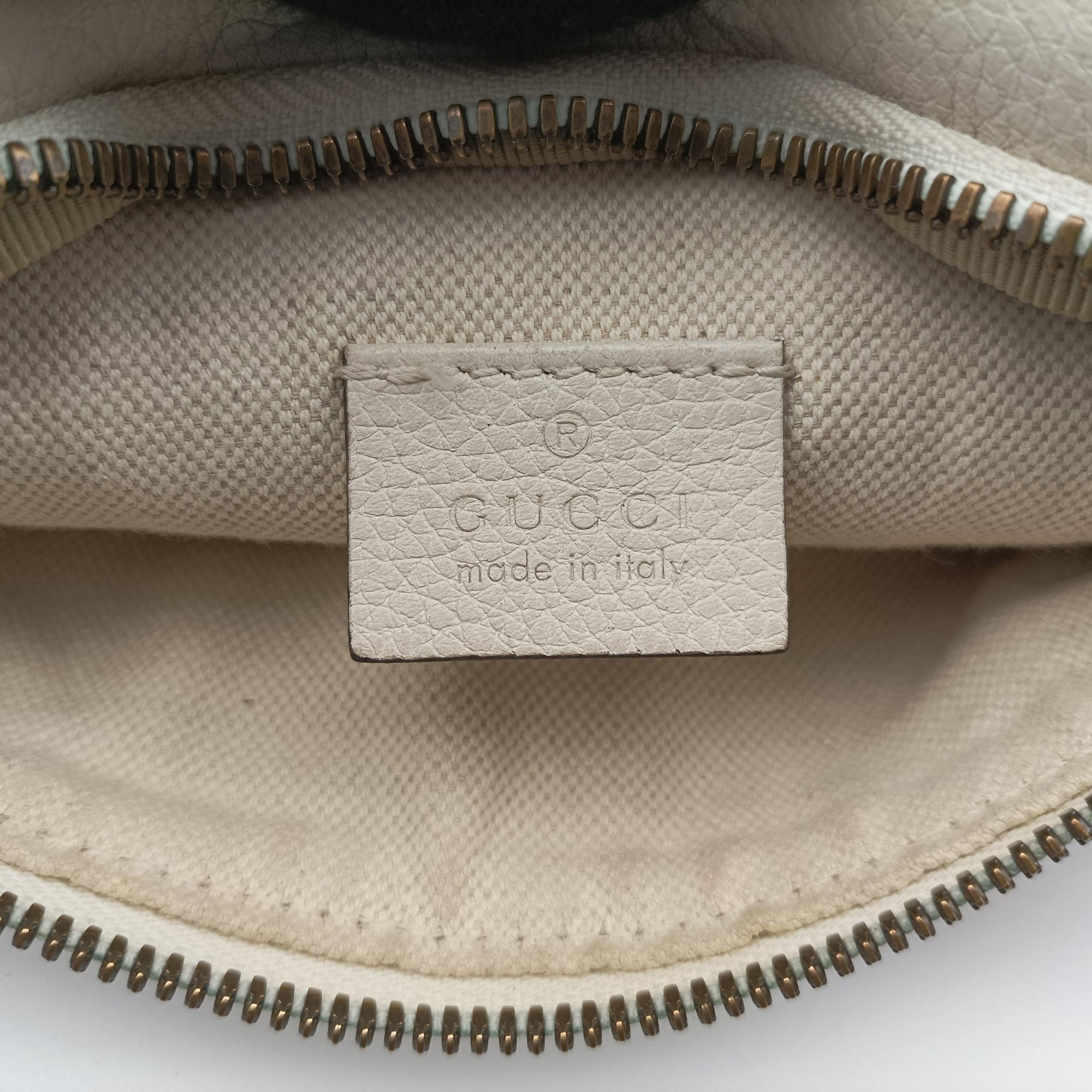 Pre-owned Gucci Gucci print White Leather 527792 bum bag/waist bag | stylenewstar