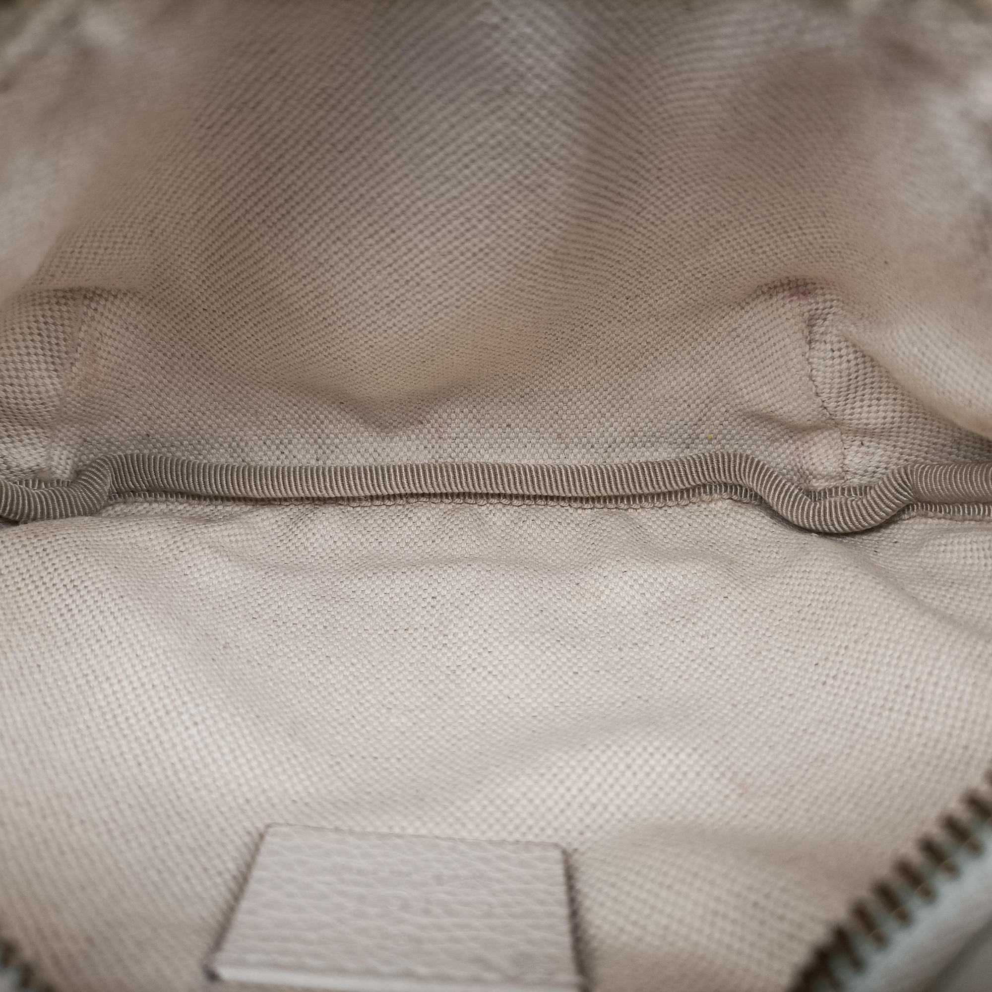 Pre-owned Gucci Gucci print White Leather 527792 bum bag/waist bag | stylenewstar